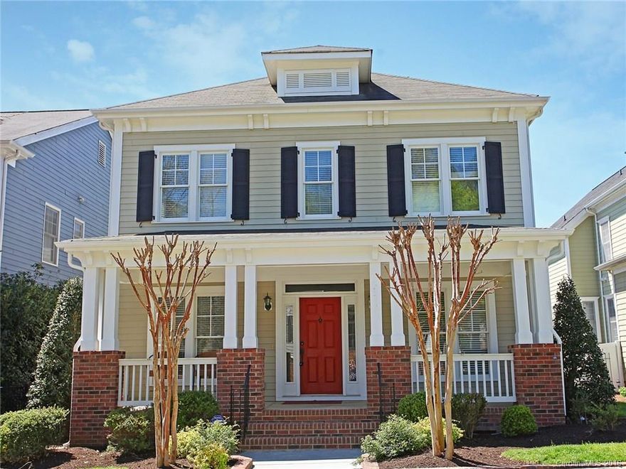 Such a Desirable Baxter Home with a Front & Back Covered Porches! Hardwoods on main. Great Room w/gorgeous floor to ceiling stone fireplace. Kitchen w/granite counters, beautiful tile back splash, SS appliances & some glass faced cabinetry. Study w/ glass-faced French doors. Elegant Master Suite w/ tile, granite, double sinks, garden tub & shower. Spacious BDs with 3 full BAs. Custom landscaping and lush lawn, full yard irrigation & PRIVATE Patio. Walk to amenities, shops, restaurants and more!