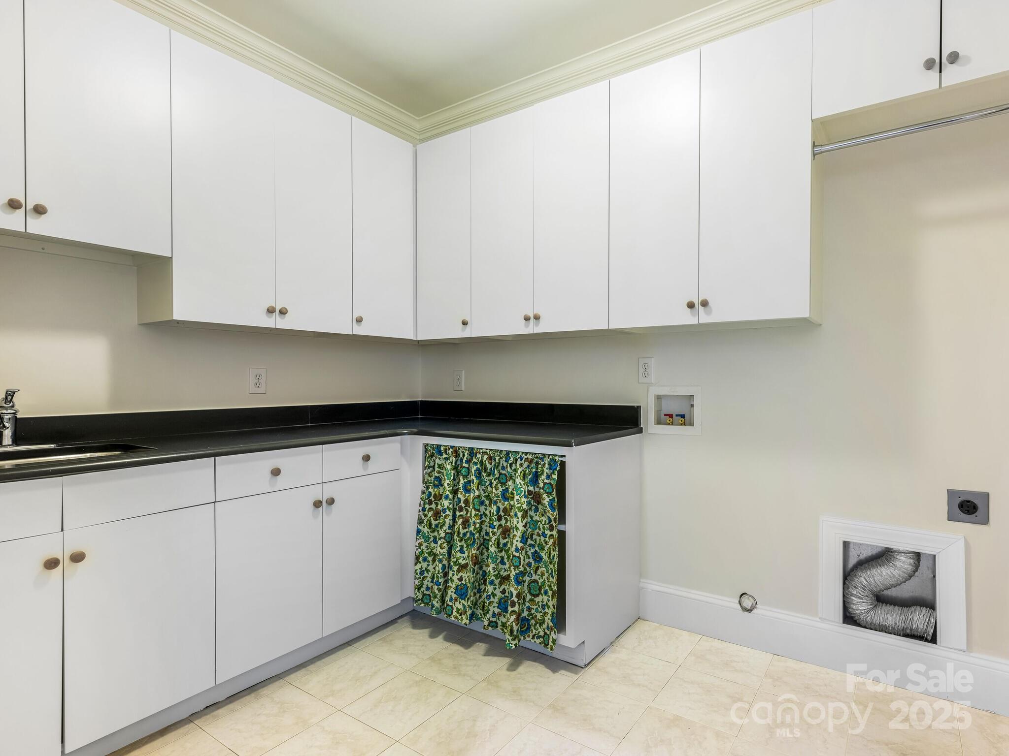 Barclay Downs - Residential