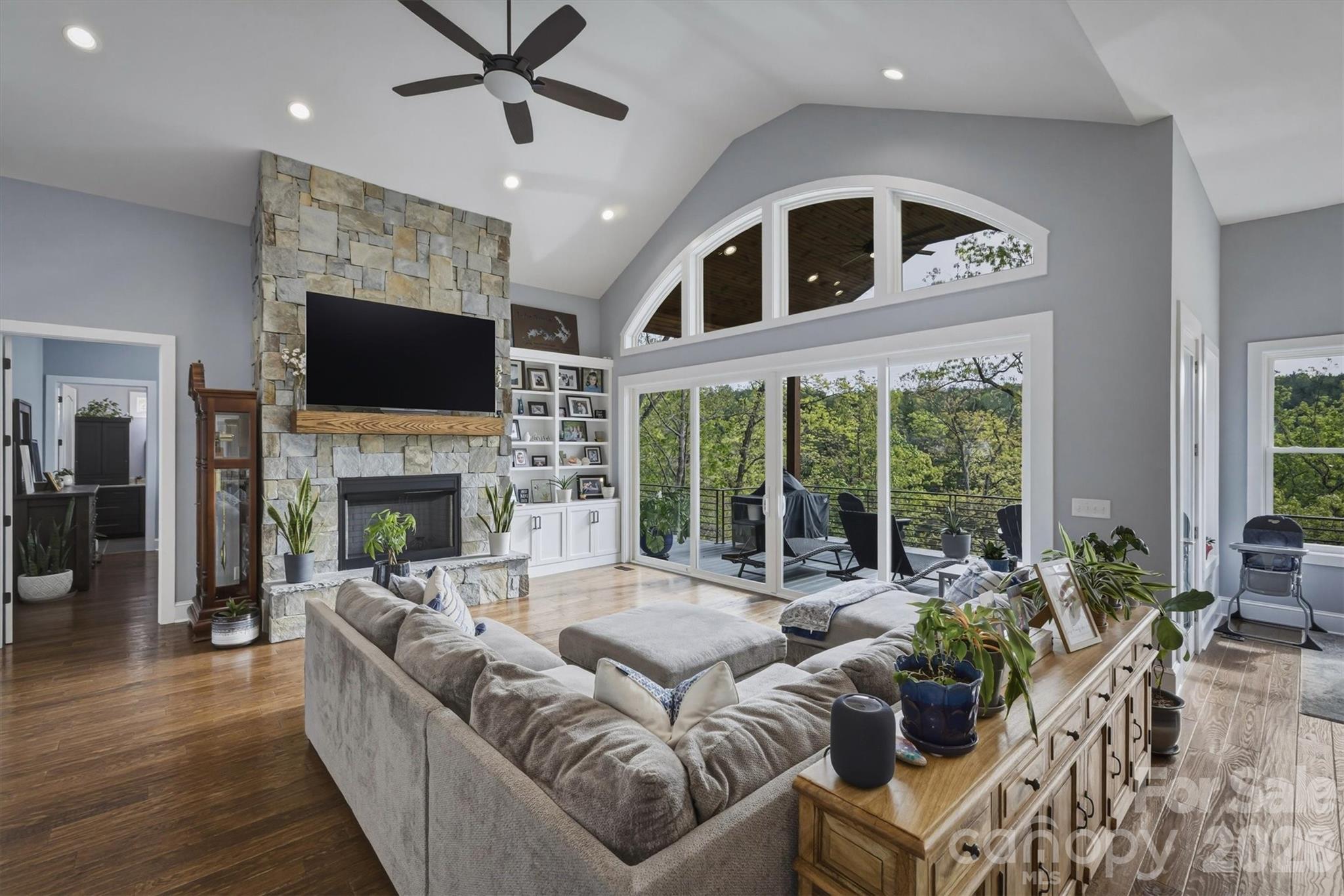 Sunset Point - Residential