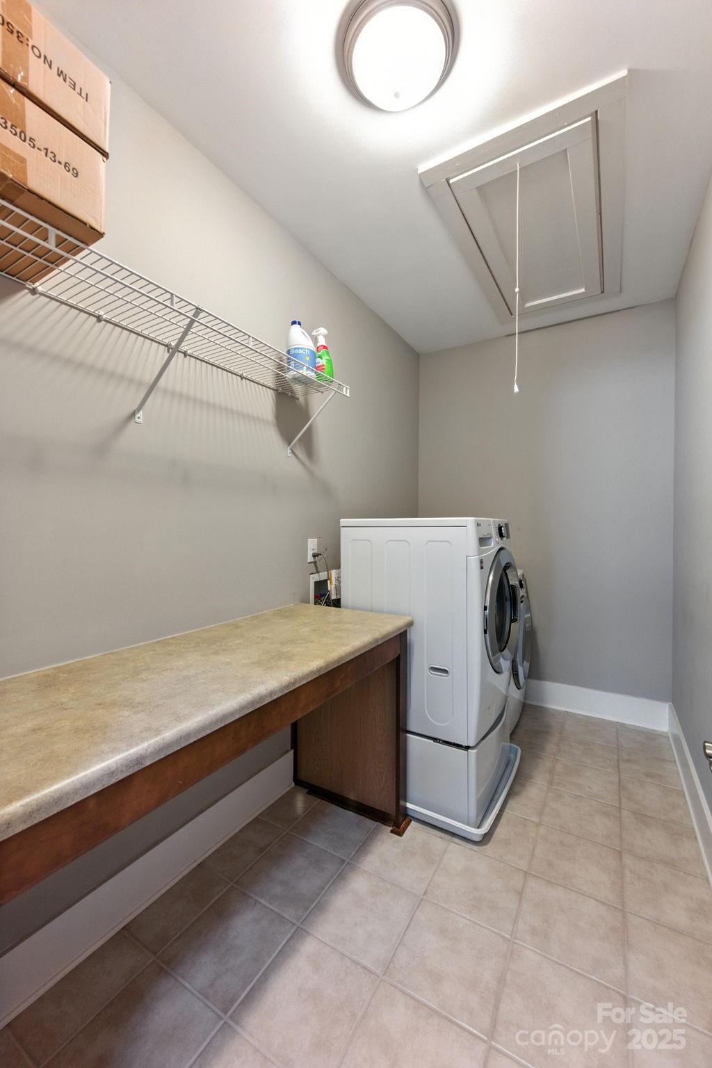 Lake Ridge - Residential