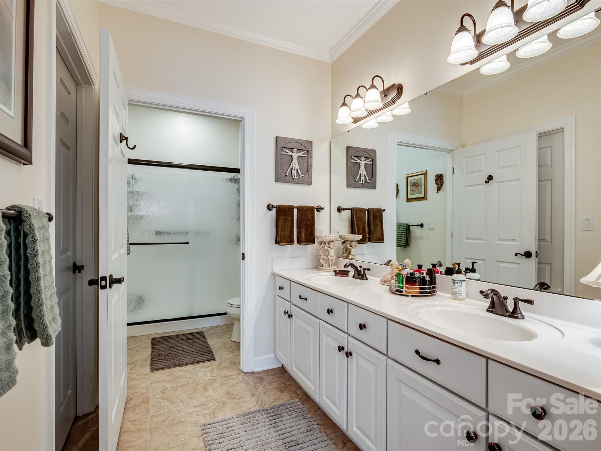 The Glen at Highland Creek - Residential