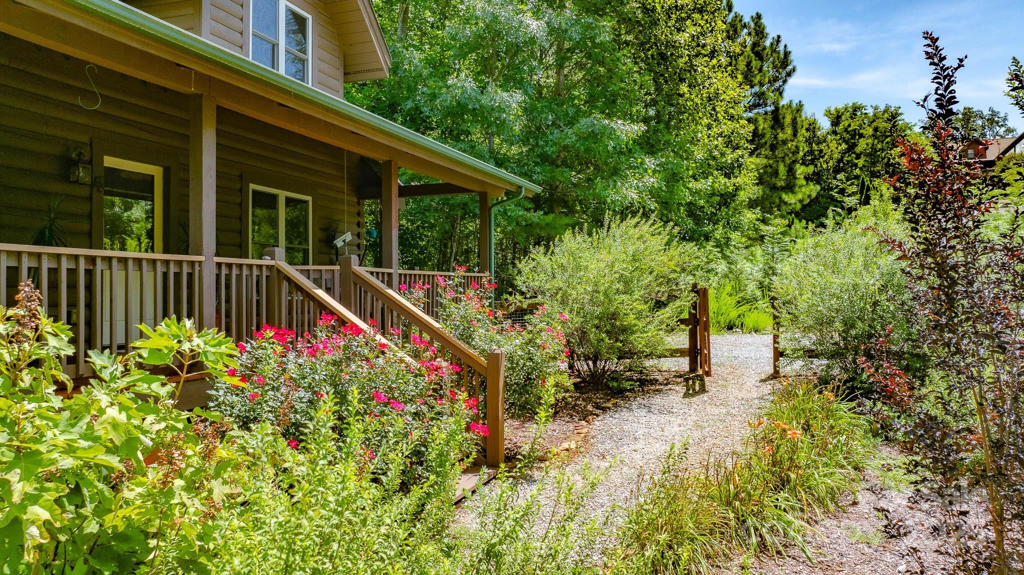 Grandview Peaks - Residential