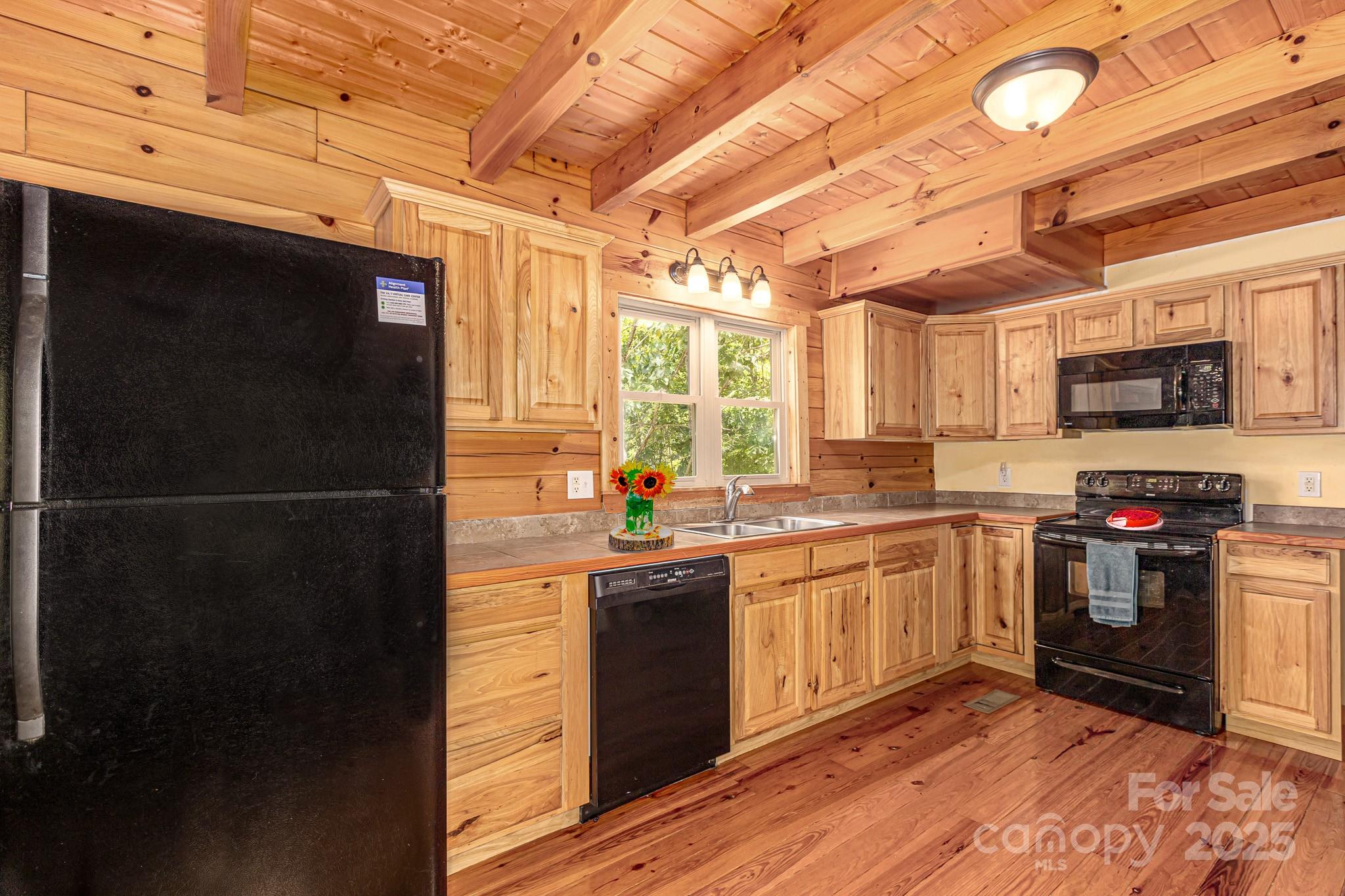 Grandview Peaks - Residential