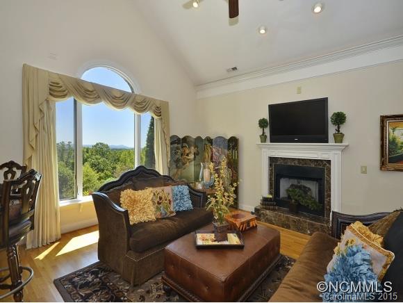 Carriage Park - Residential