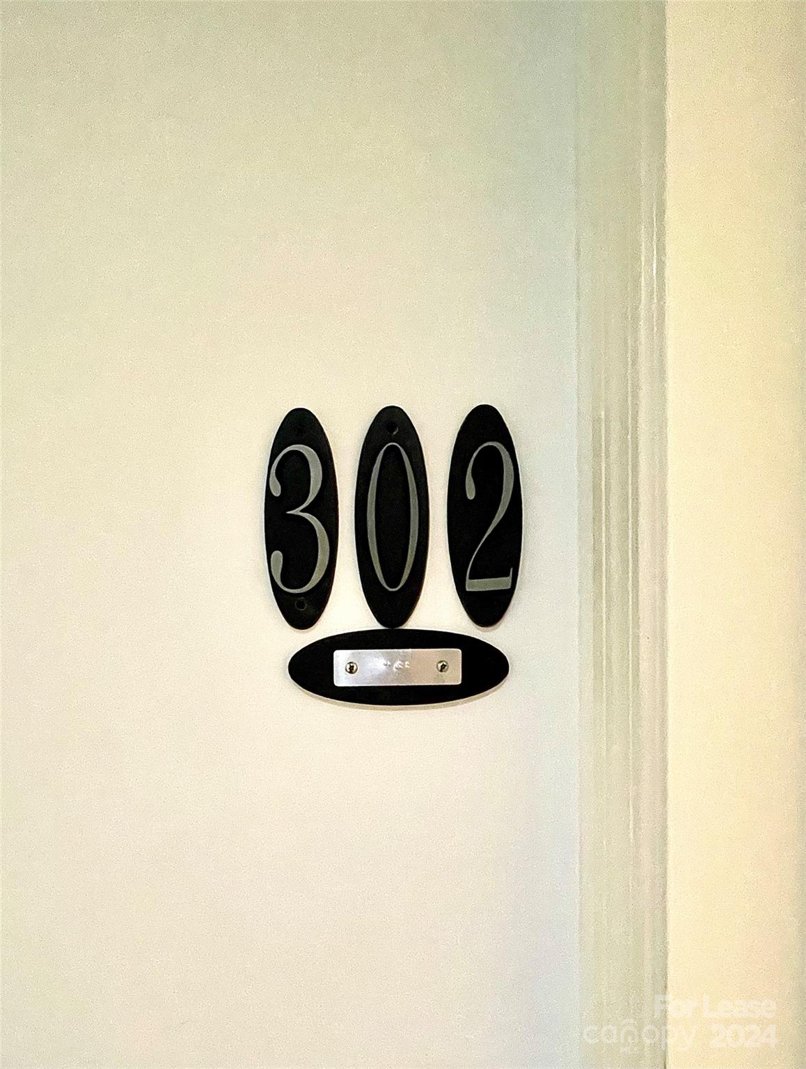 5 W Walnut Street 302