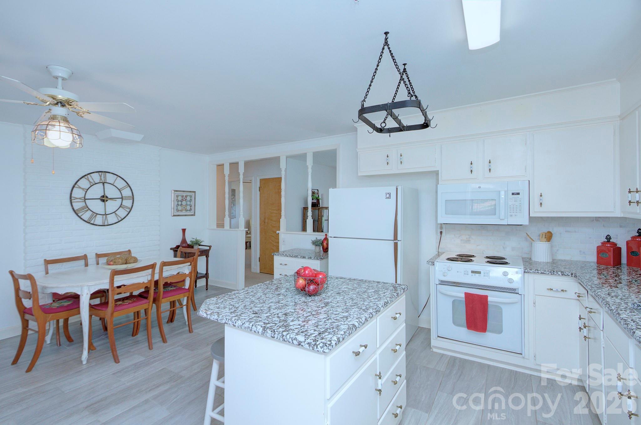 Starmount - Residential