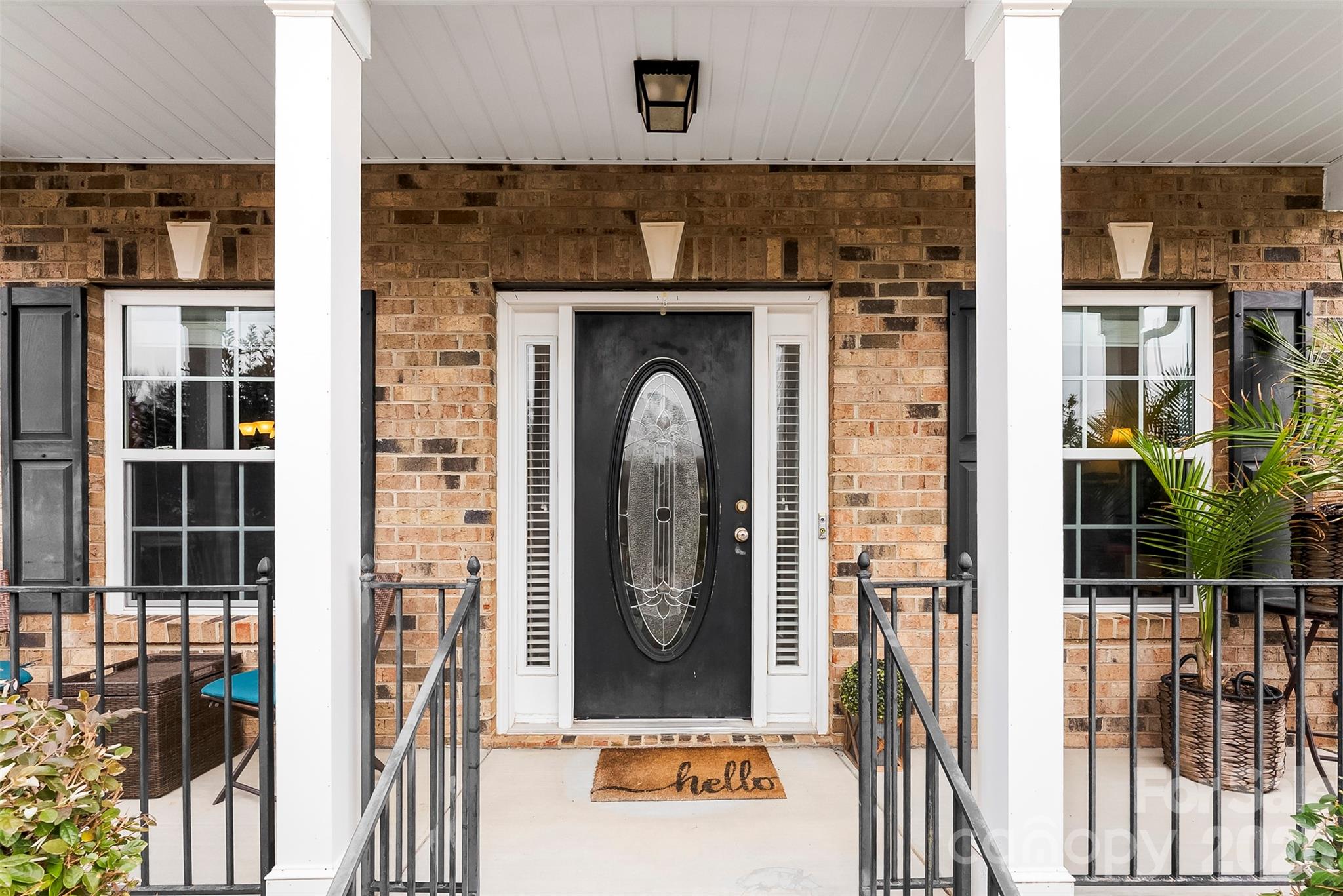 1086 Arrowhead Drive SE