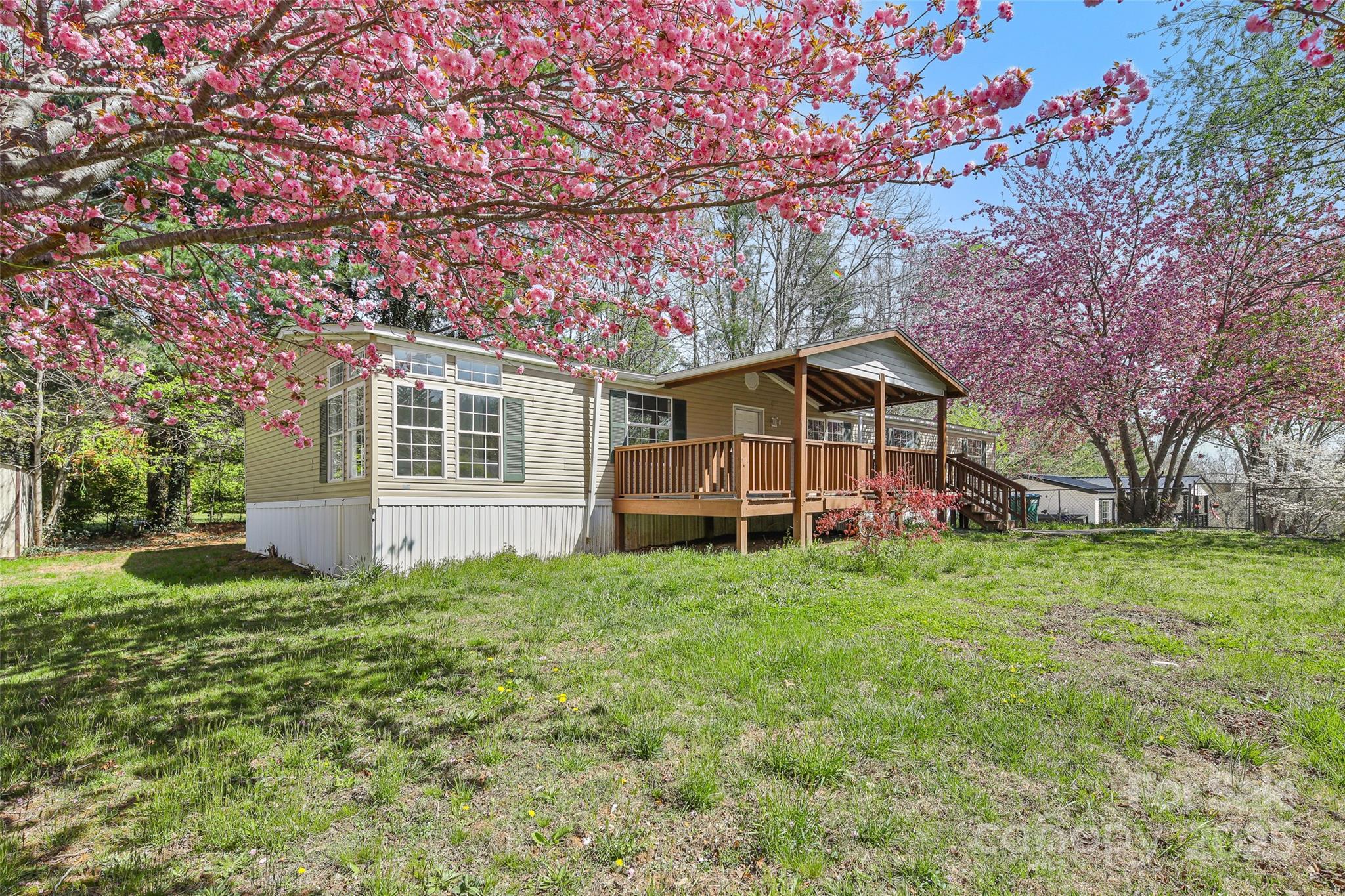5 Concord Knoll Lane