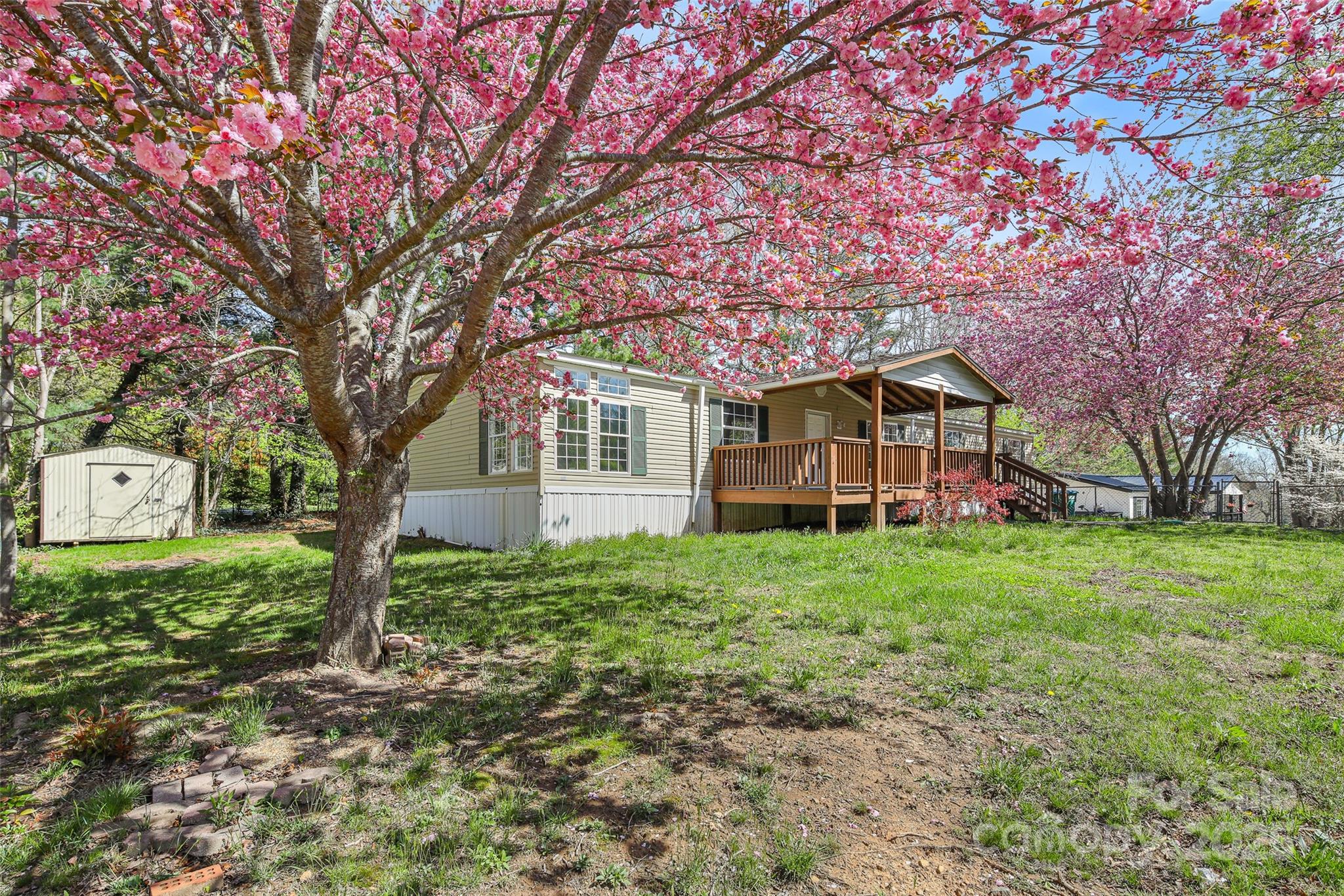 5 Concord Knoll Lane