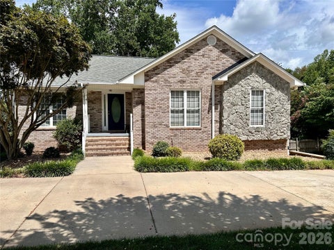 Photo of 4288 Harbor Lane, Sherrills Ford, NC 28673 (MLS # 4407695)