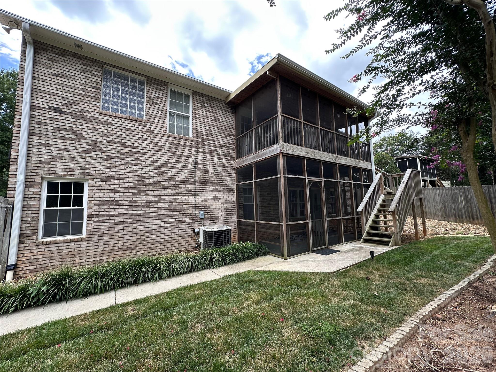 4288 Harbor Lane