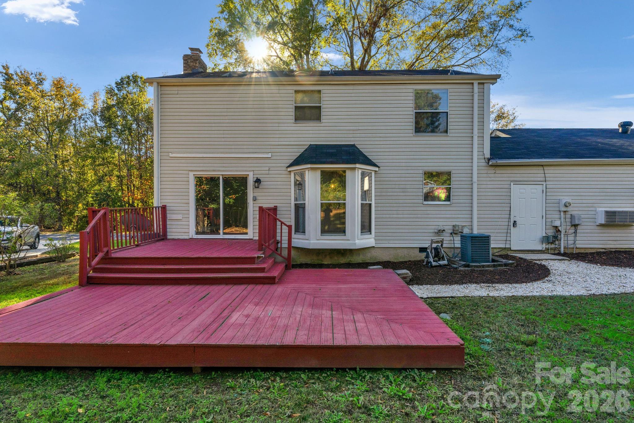 Woodside Falls - Residential