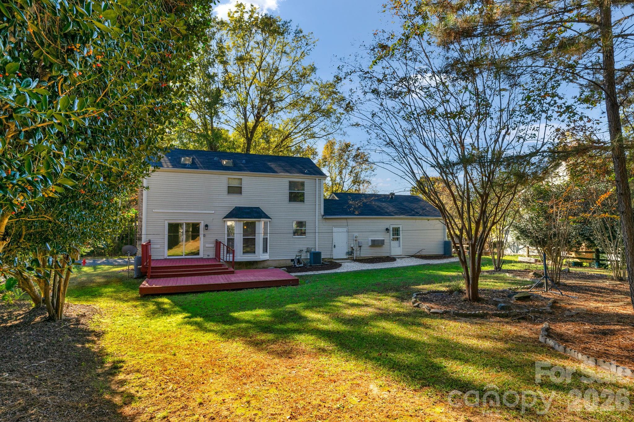 Woodside Falls - Residential