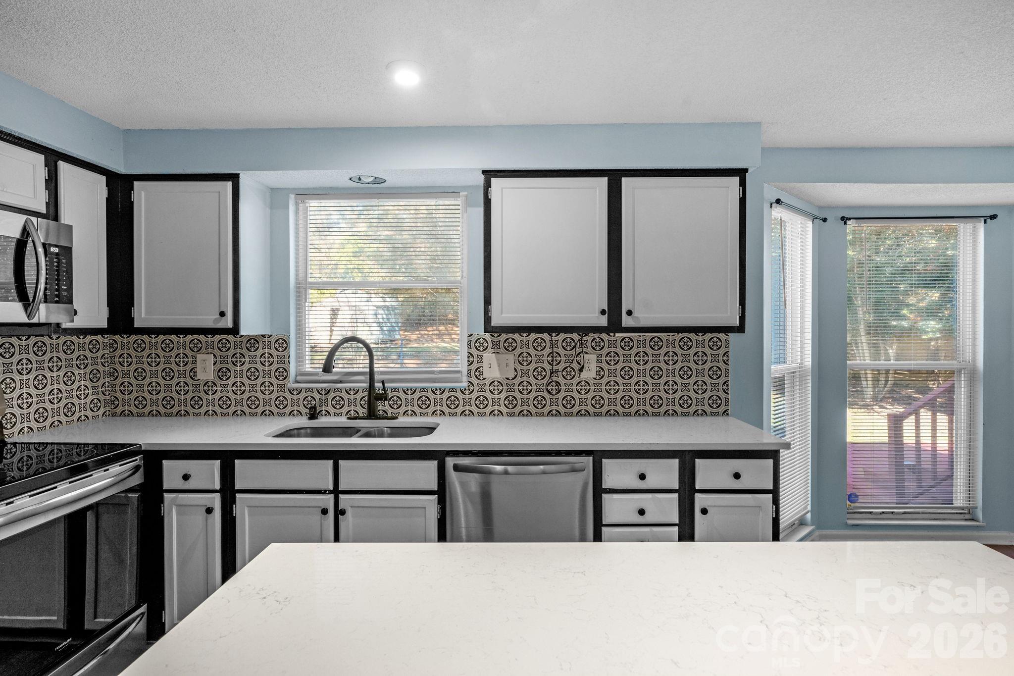 Woodside Falls - Residential