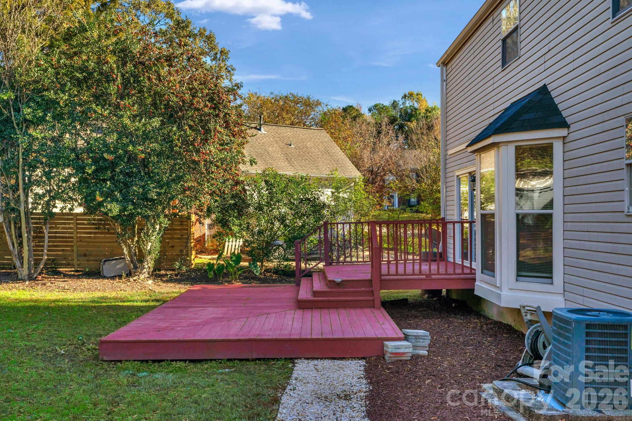 Woodside Falls - Residential