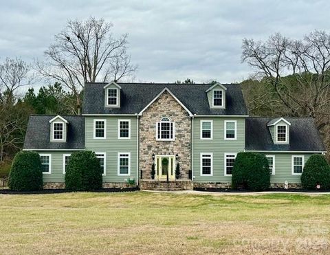 204 Moore Drive Gastonia NC 28056