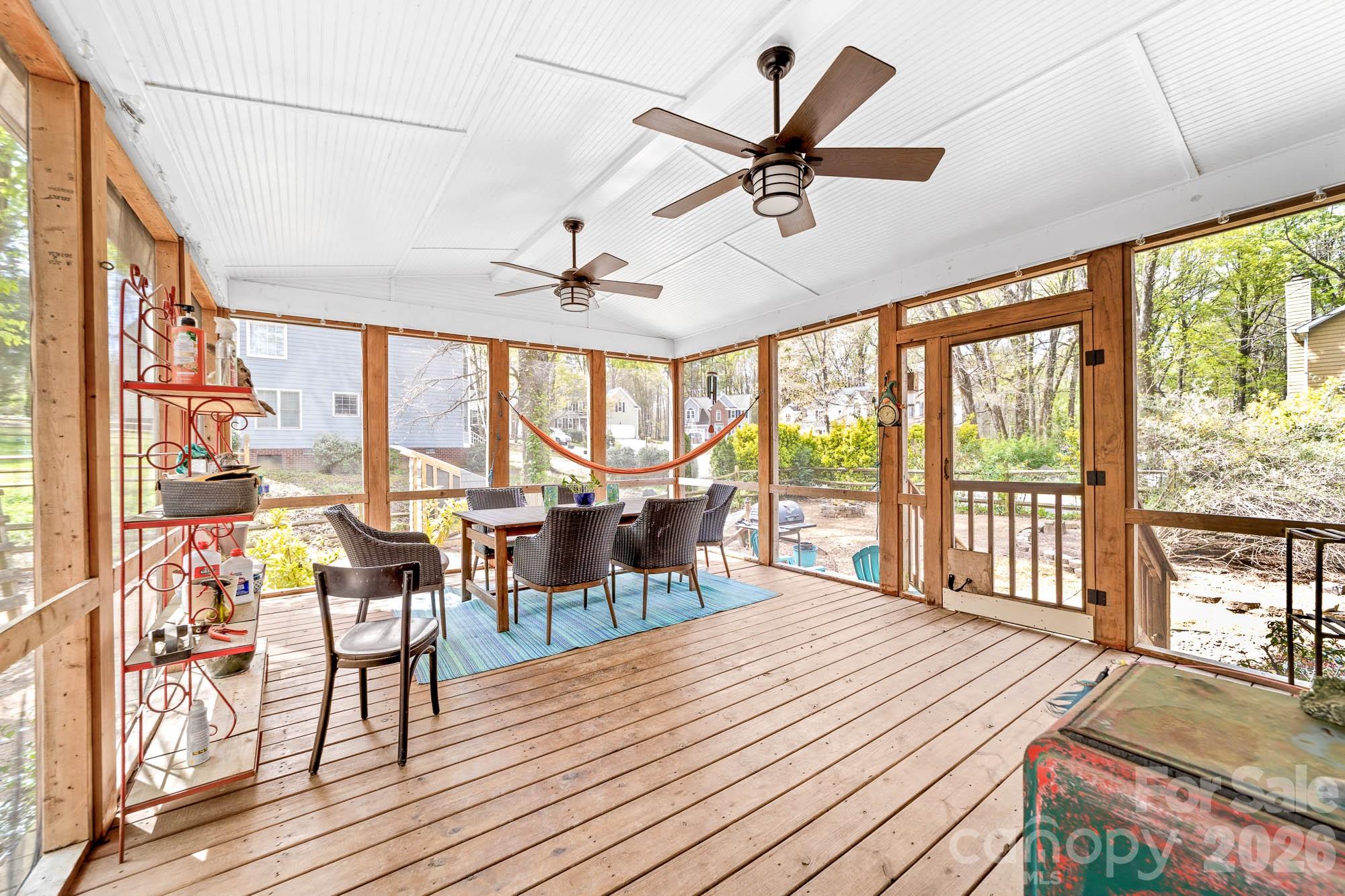 Davis Lake - Residential