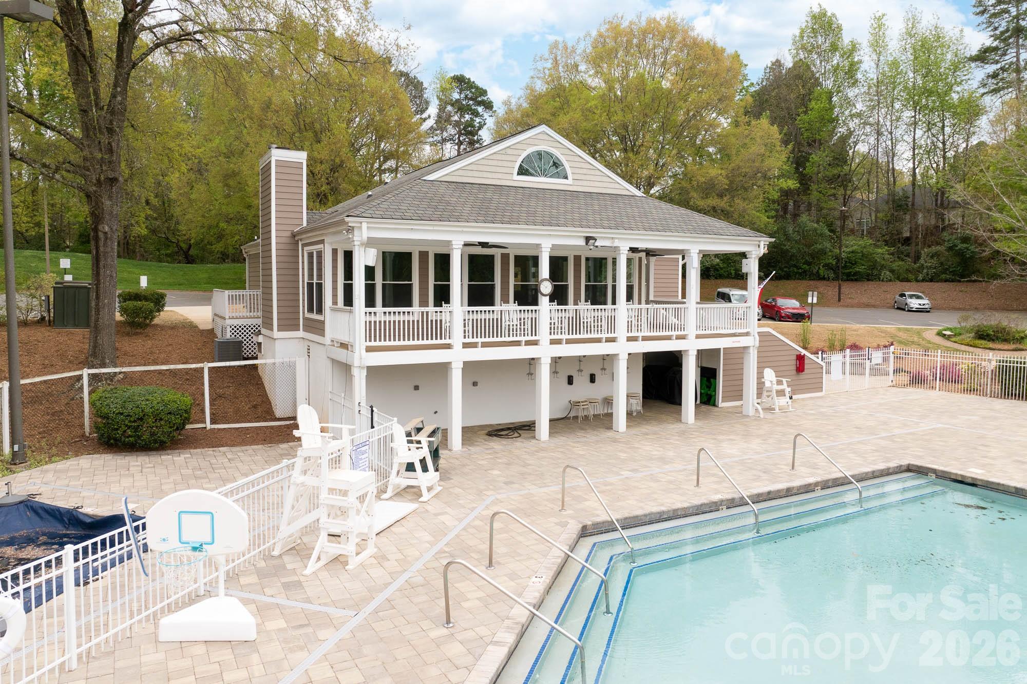 Davis Lake - Residential