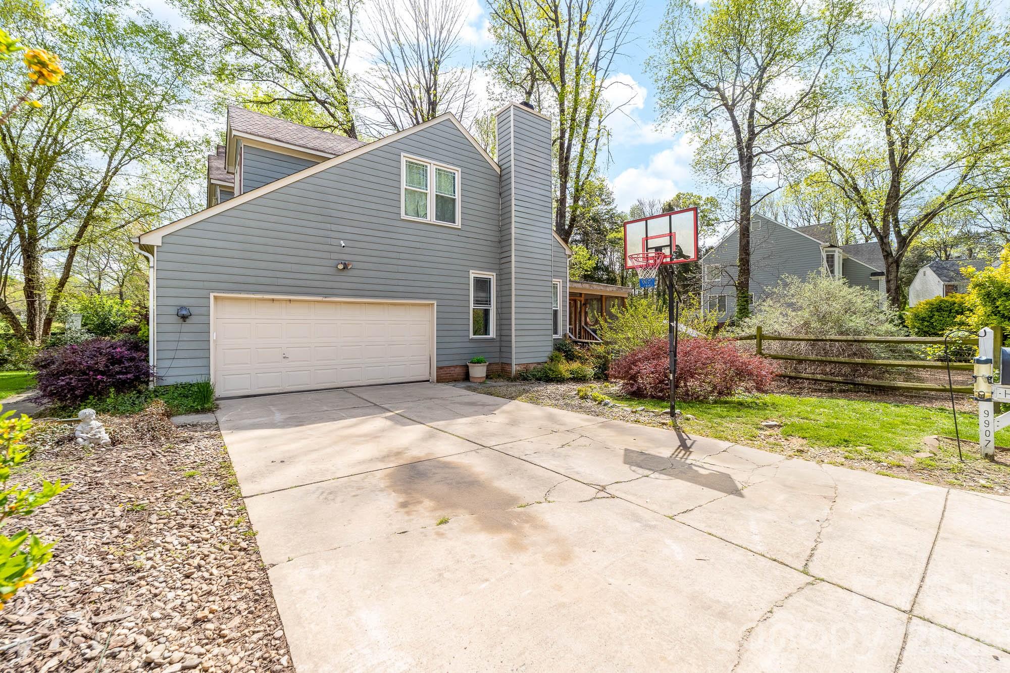 Davis Lake - Residential