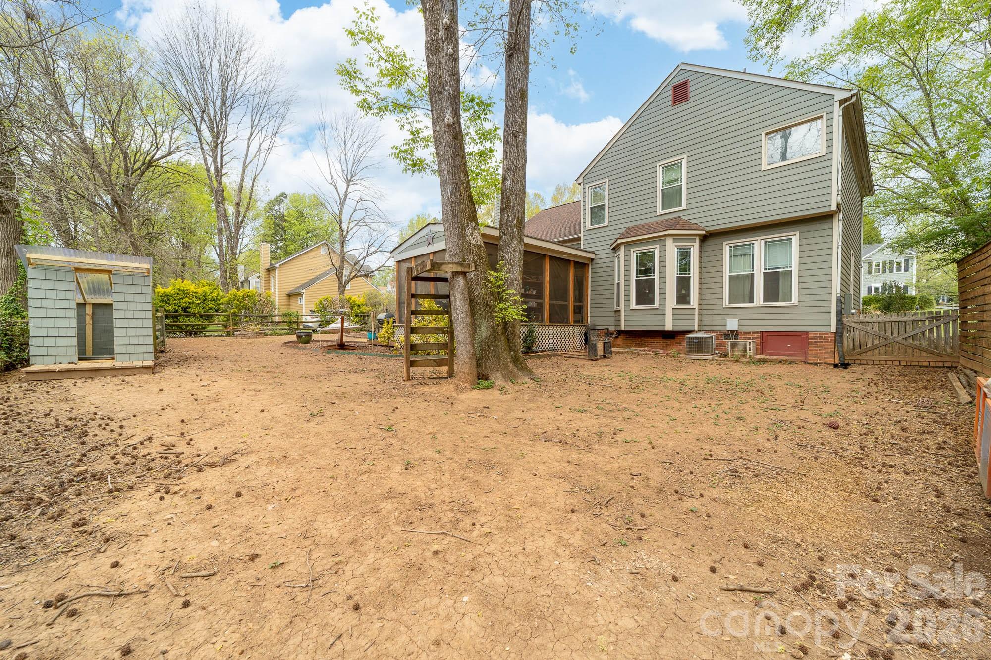 Davis Lake - Residential