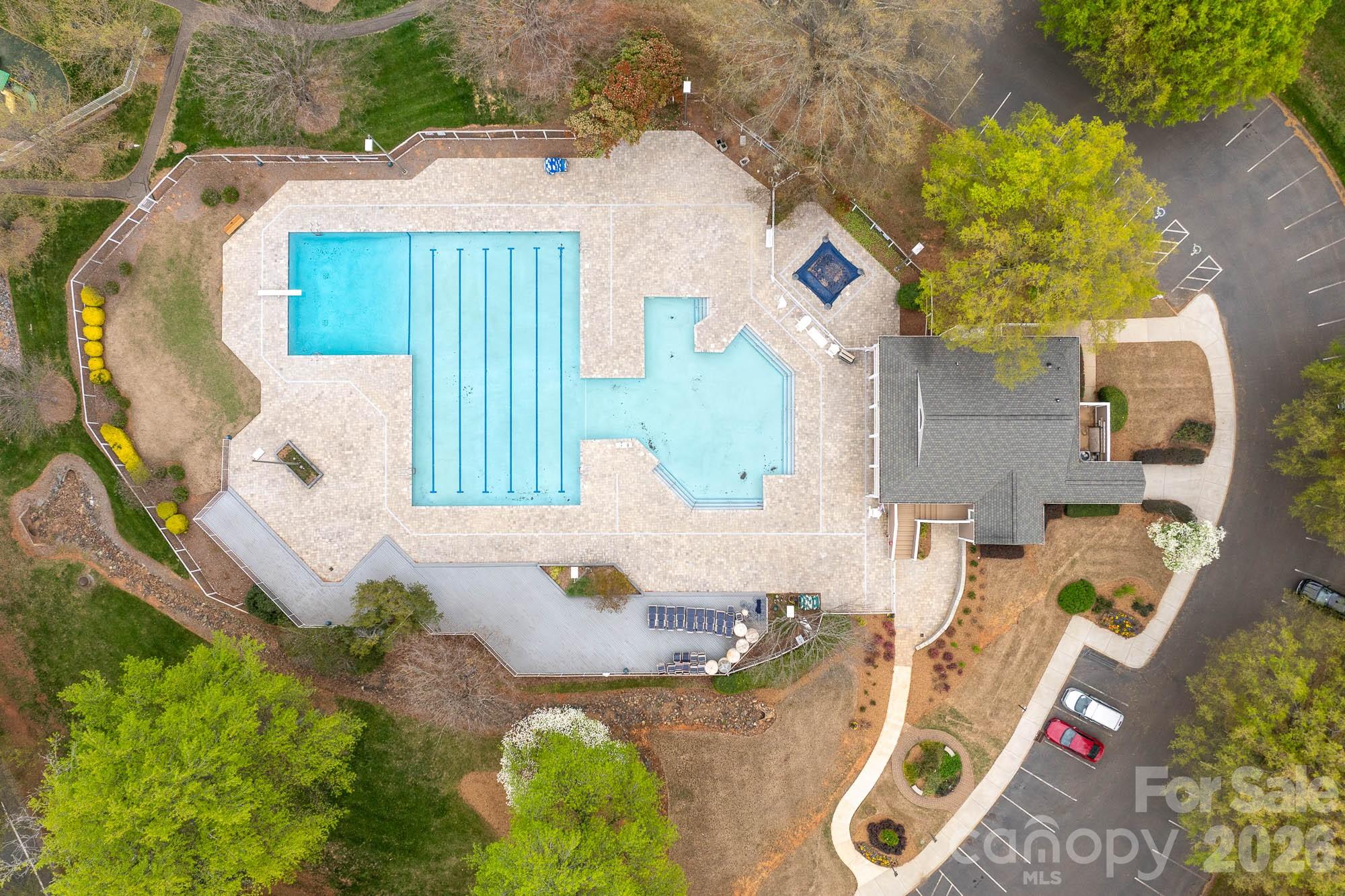 Davis Lake - Residential