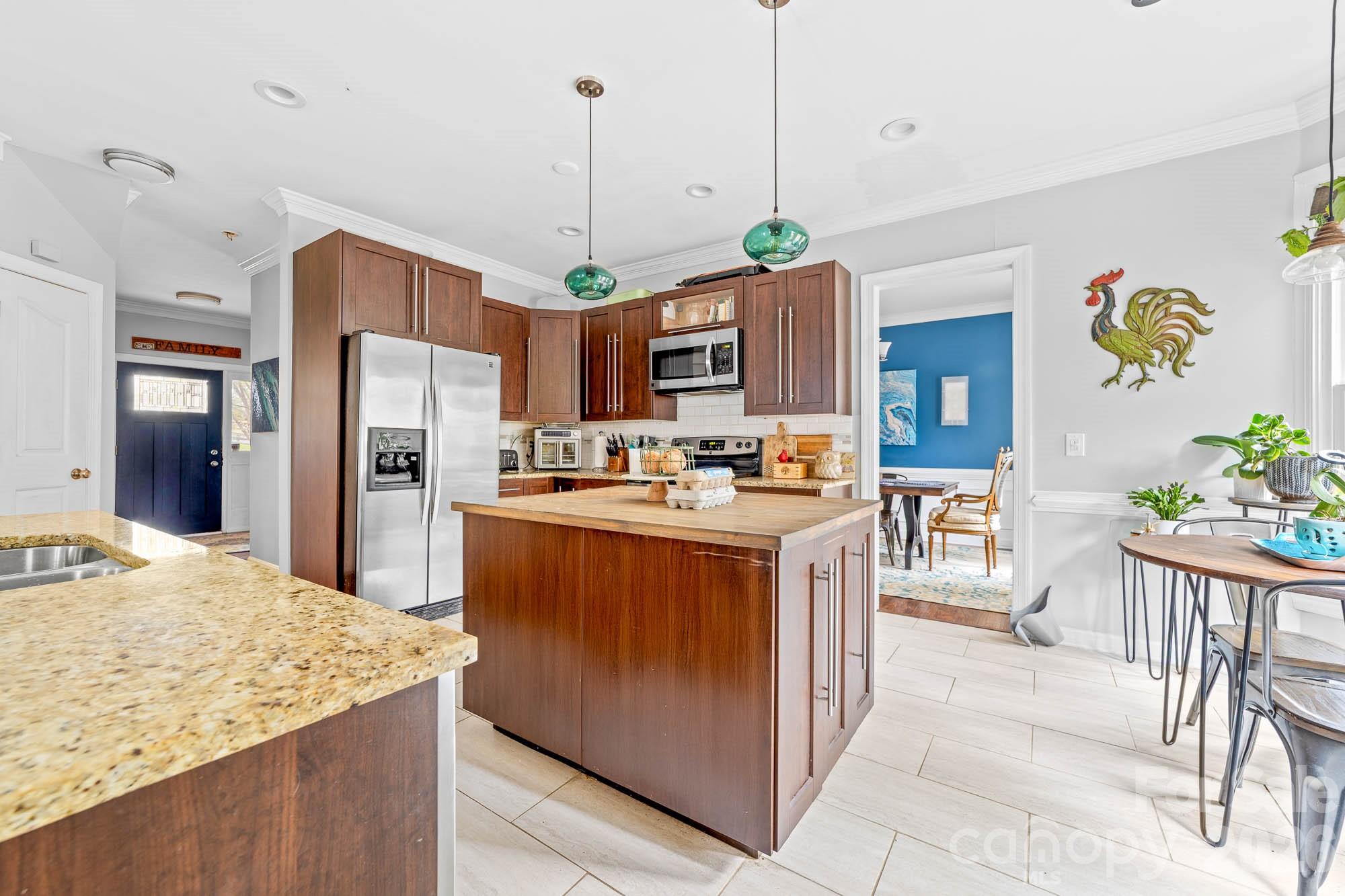 Davis Lake - Residential