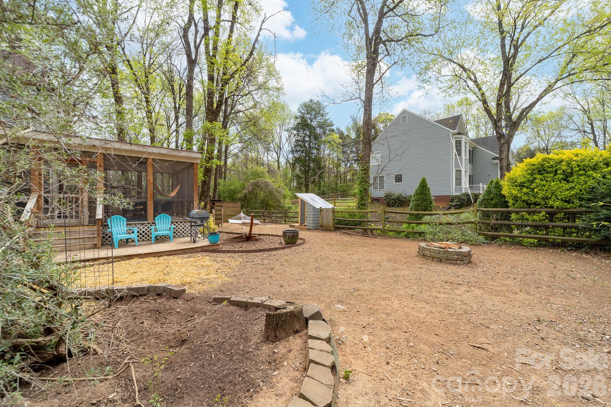 Davis Lake - Residential