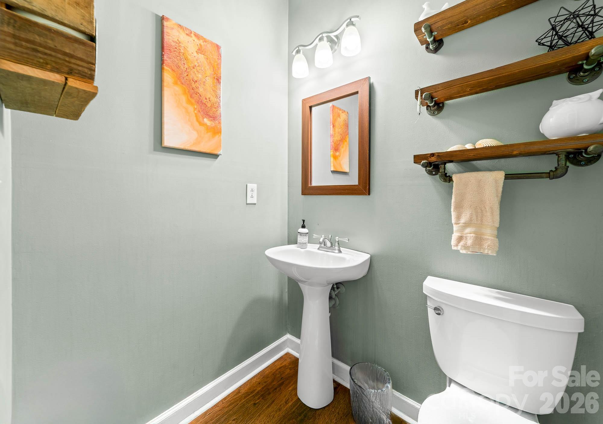 Davis Lake - Residential