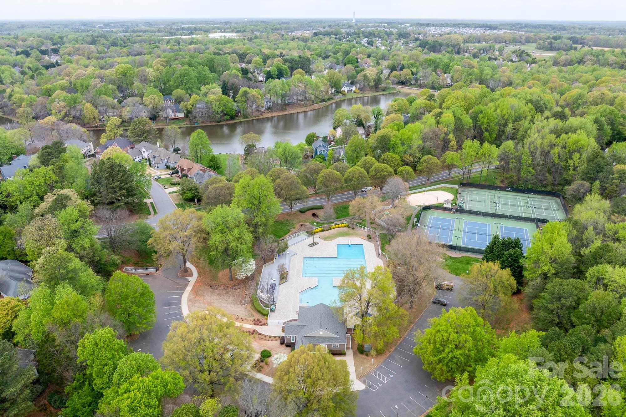 Davis Lake - Residential