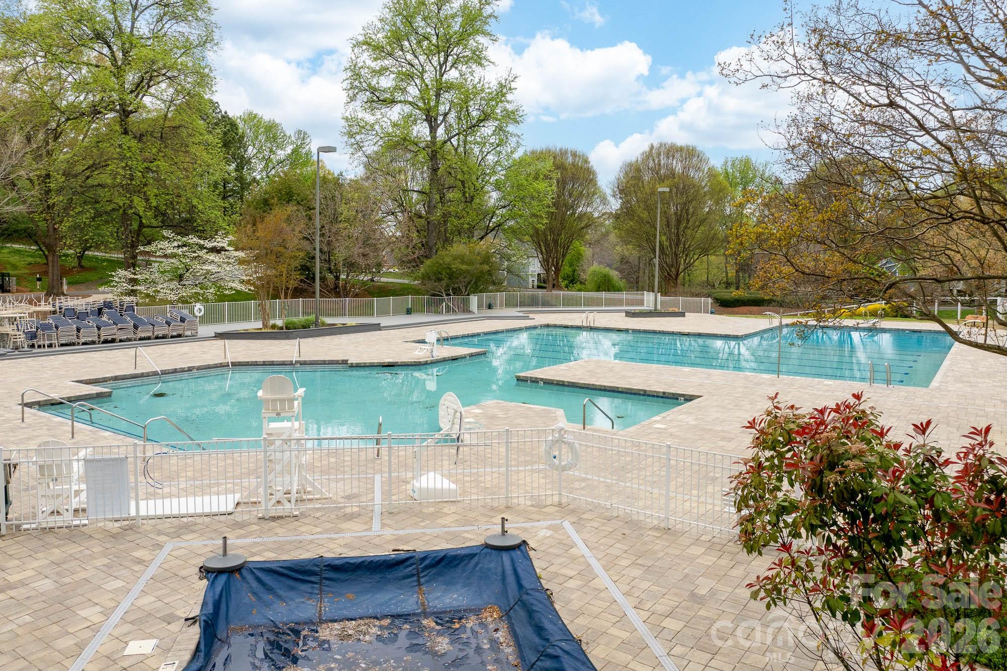 Davis Lake - Residential