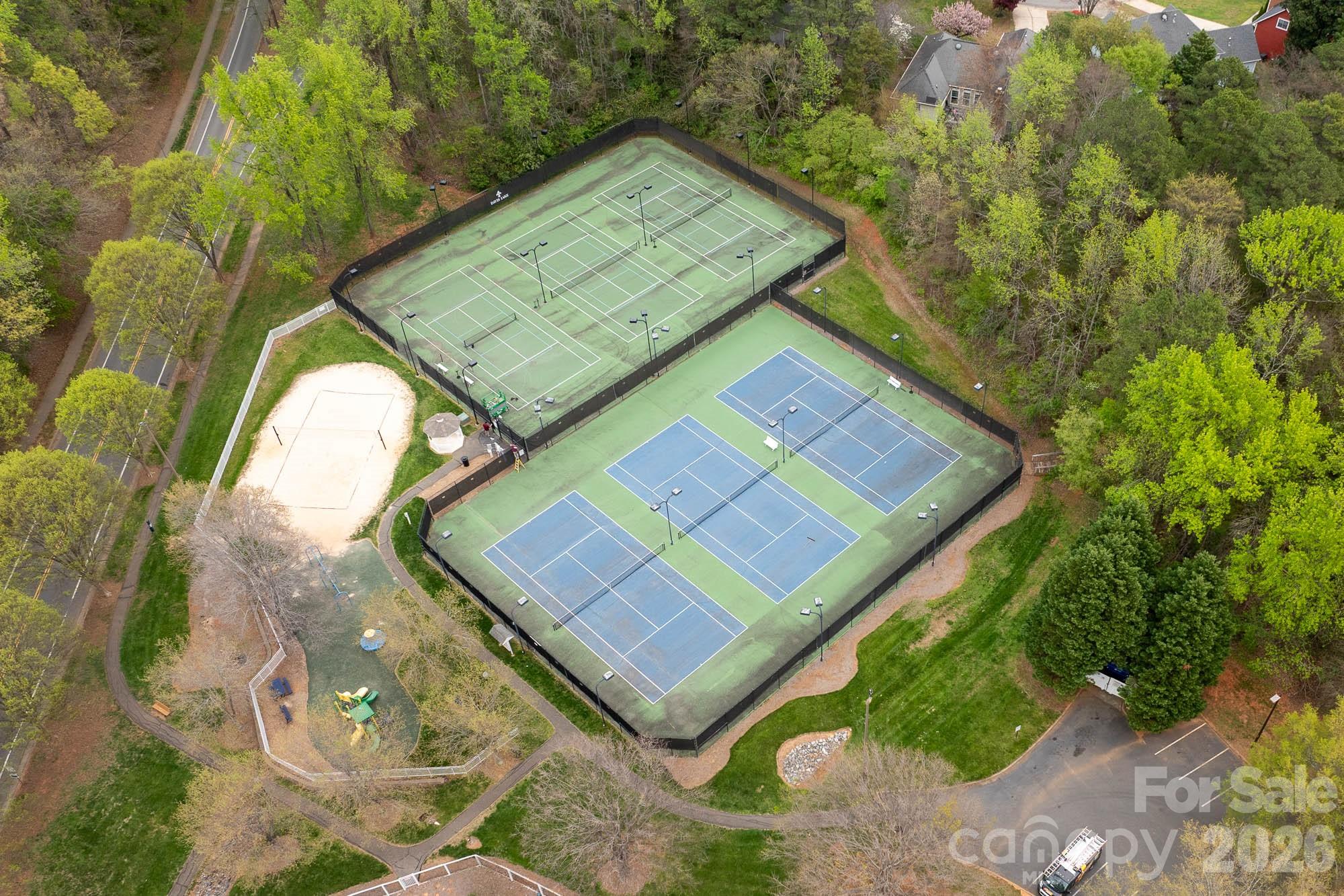 Davis Lake - Residential