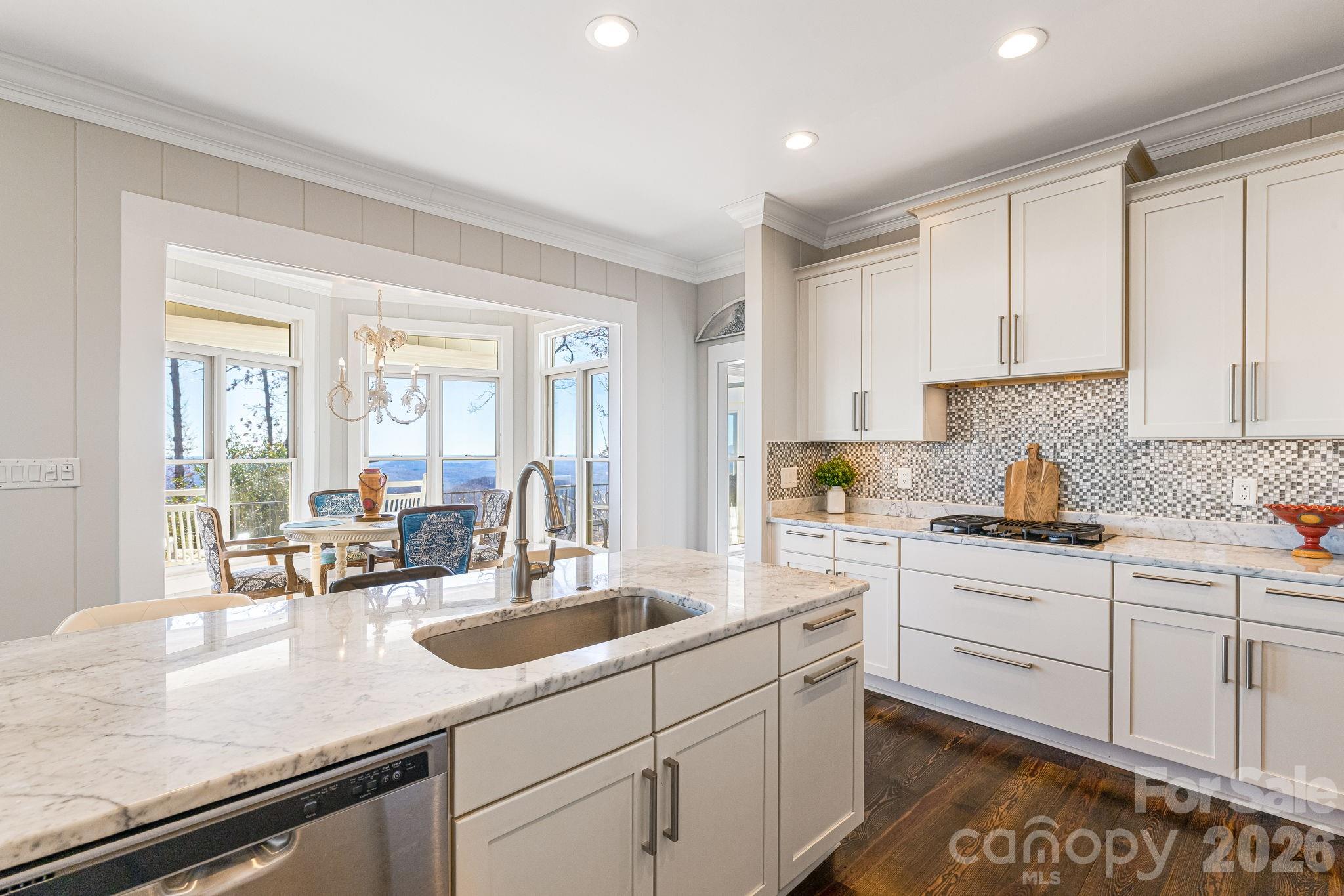 White Oak Mountain - Residential