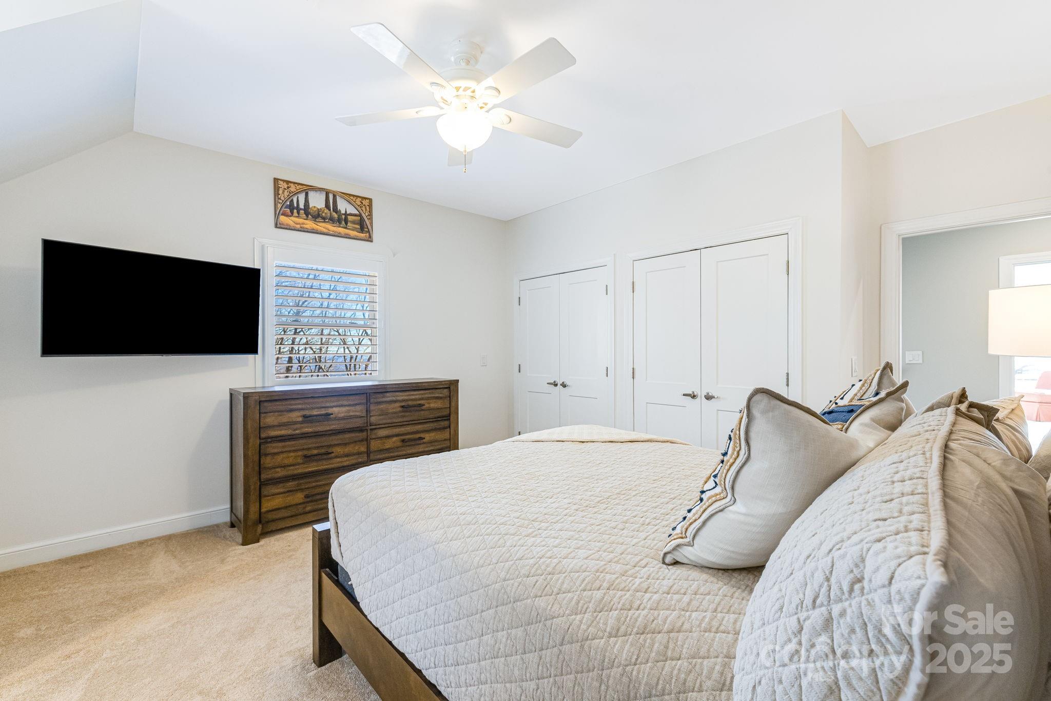 White Oak Mountain - Residential