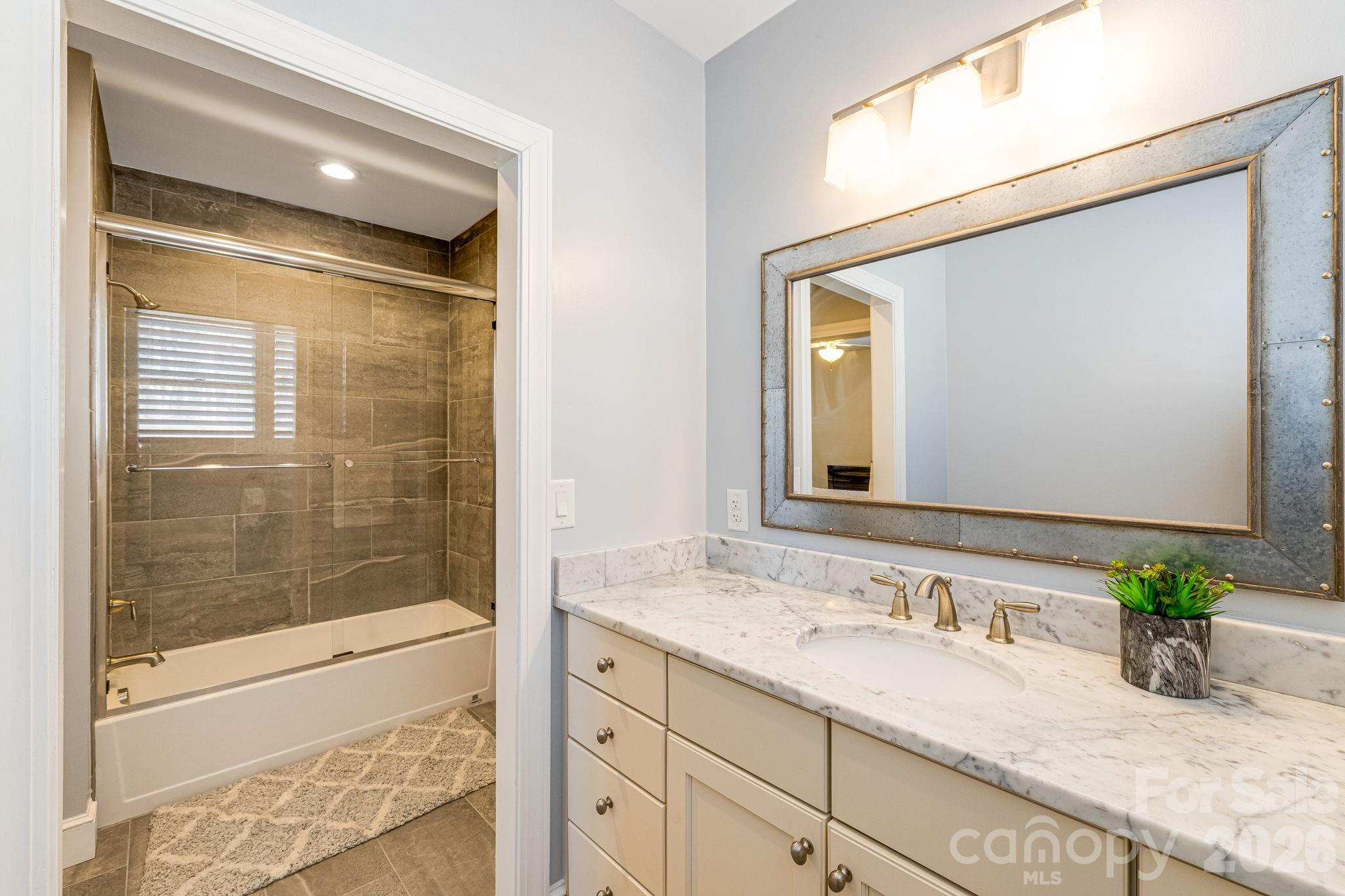White Oak Mountain - Residential
