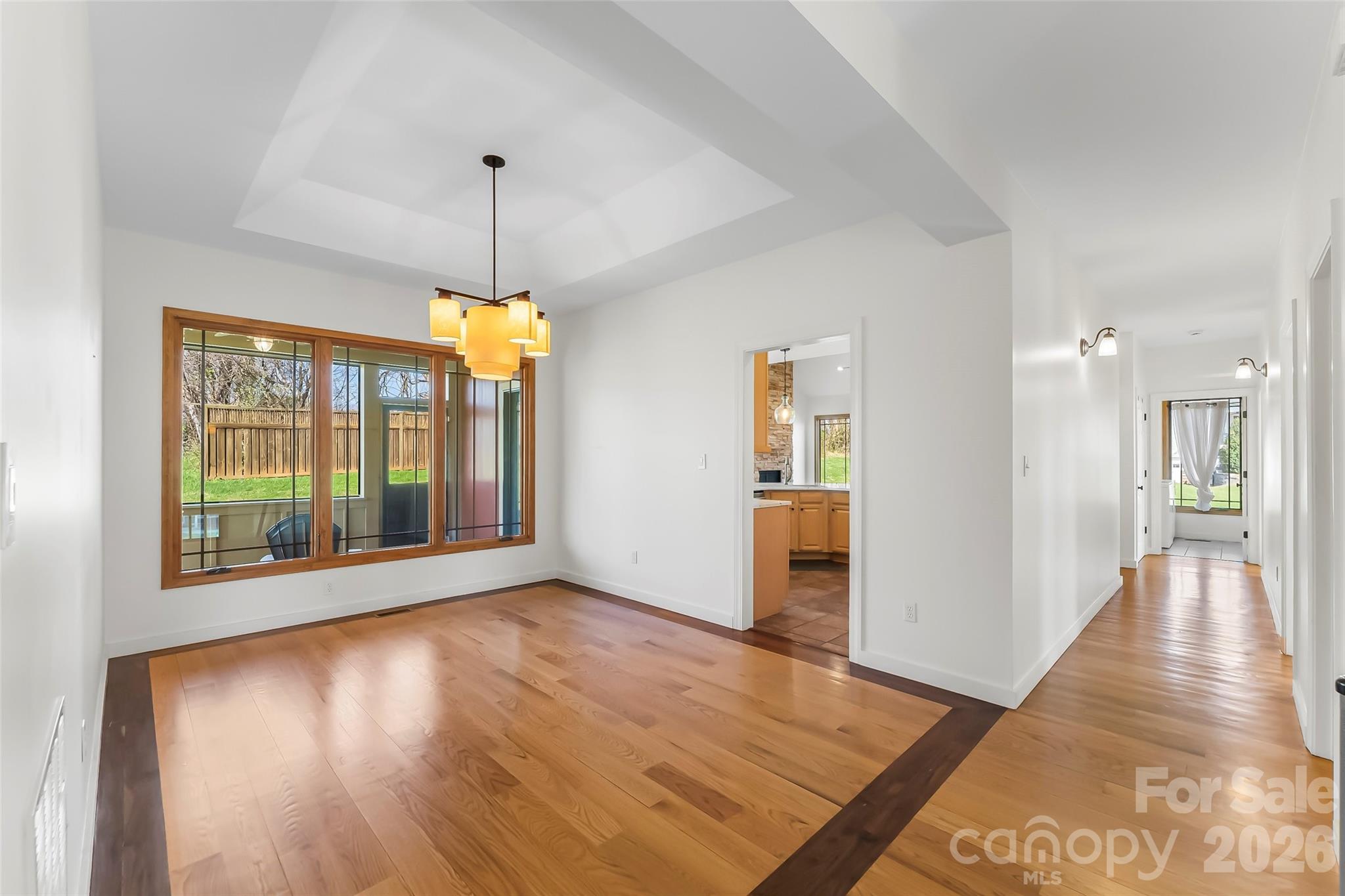 15 Carl Roberts Road