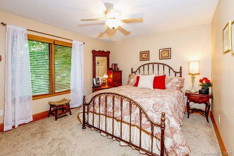 Connestee Falls - Residential