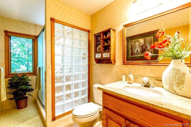 Connestee Falls - Residential