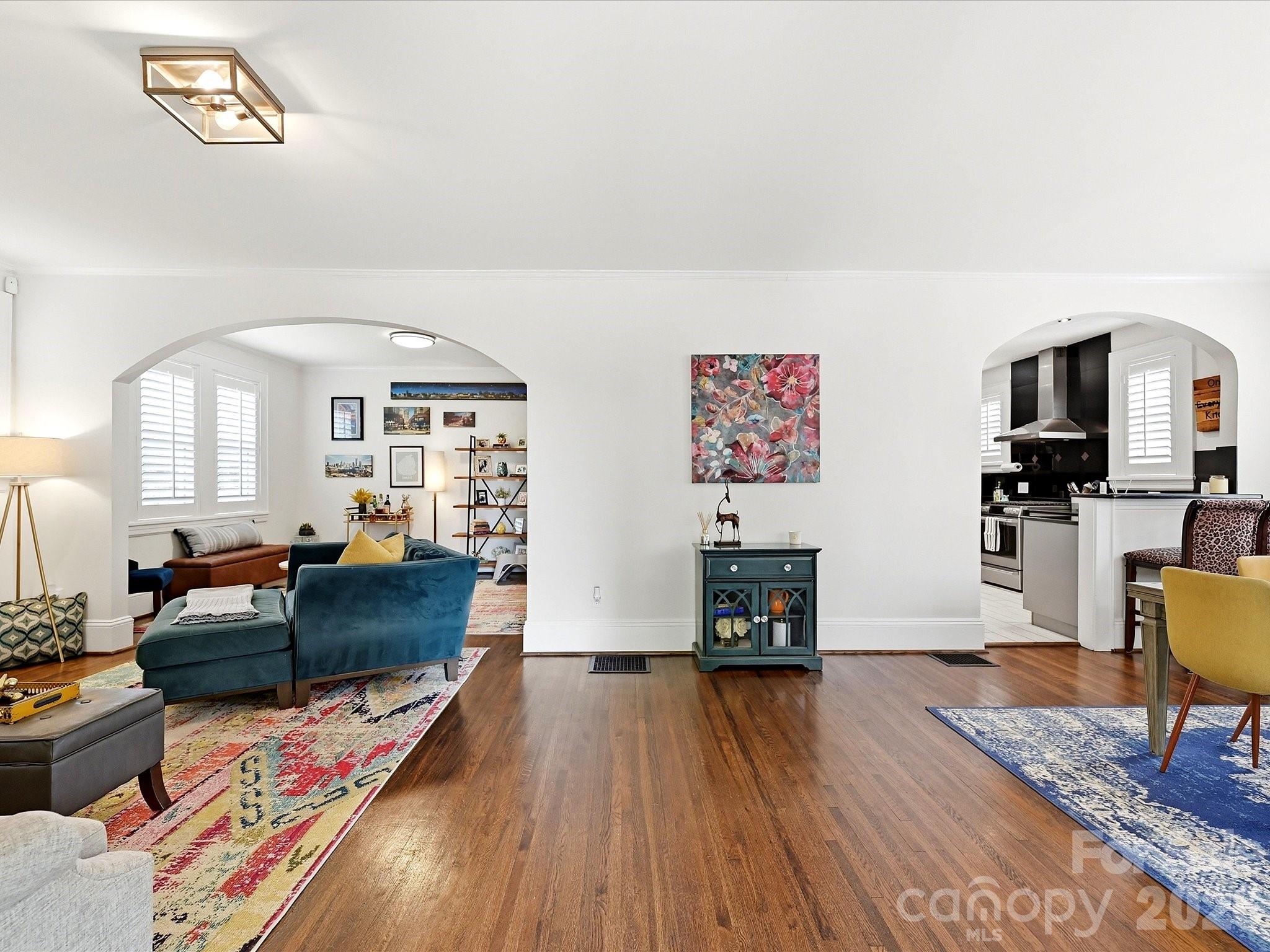 1822 Lombardy Circle