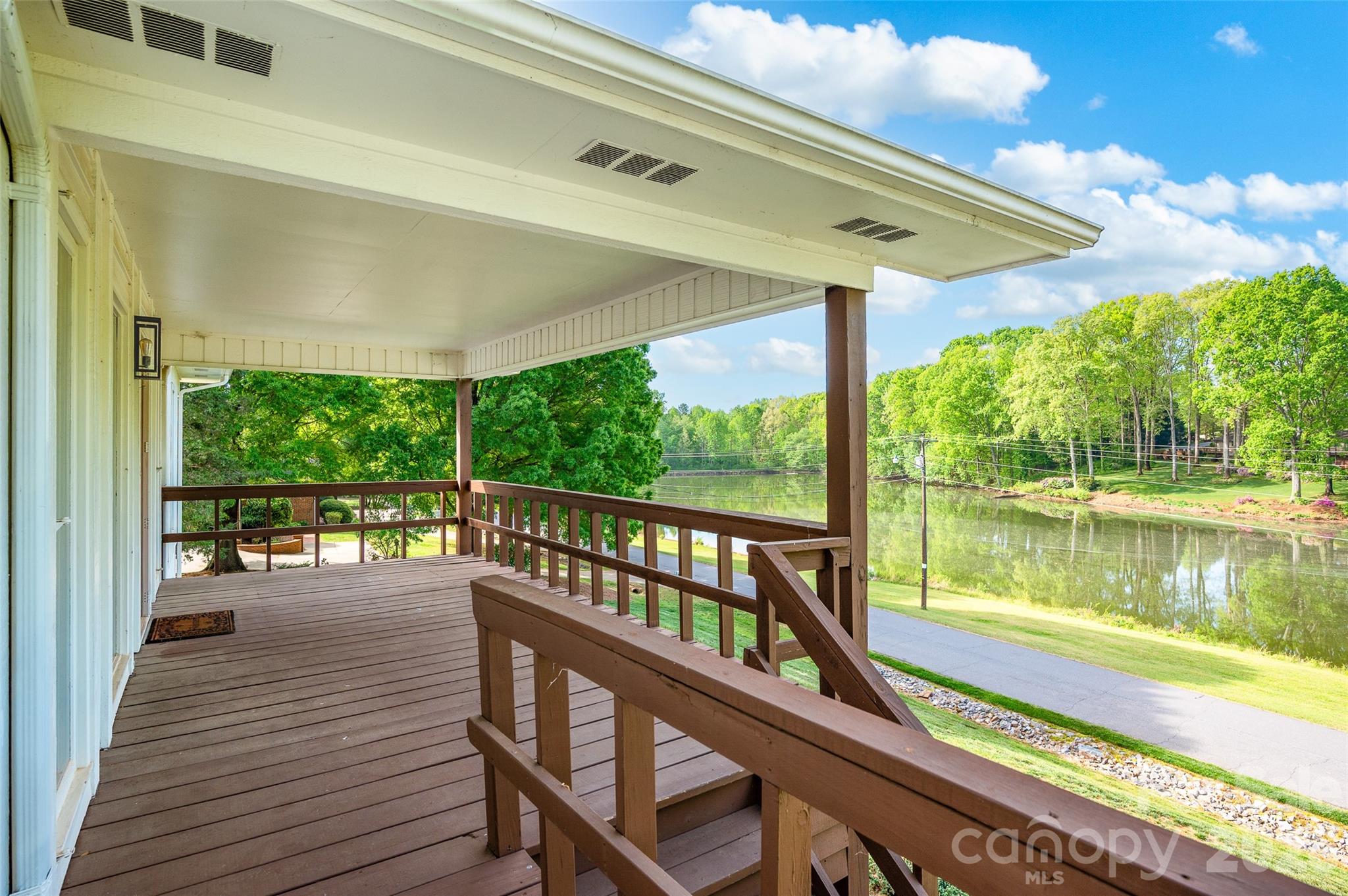 443 W Gleneagles Road