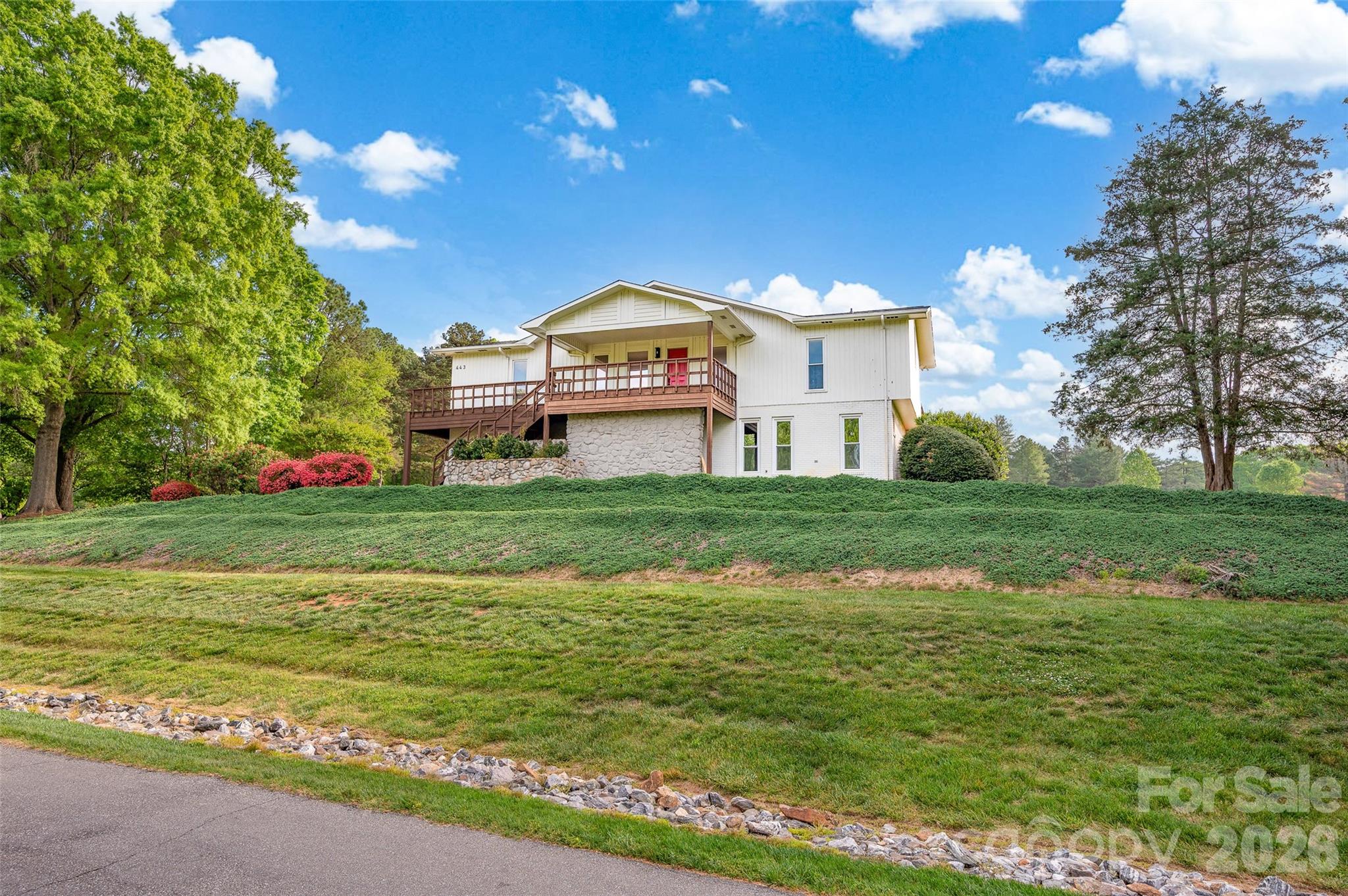 443 W Gleneagles Road