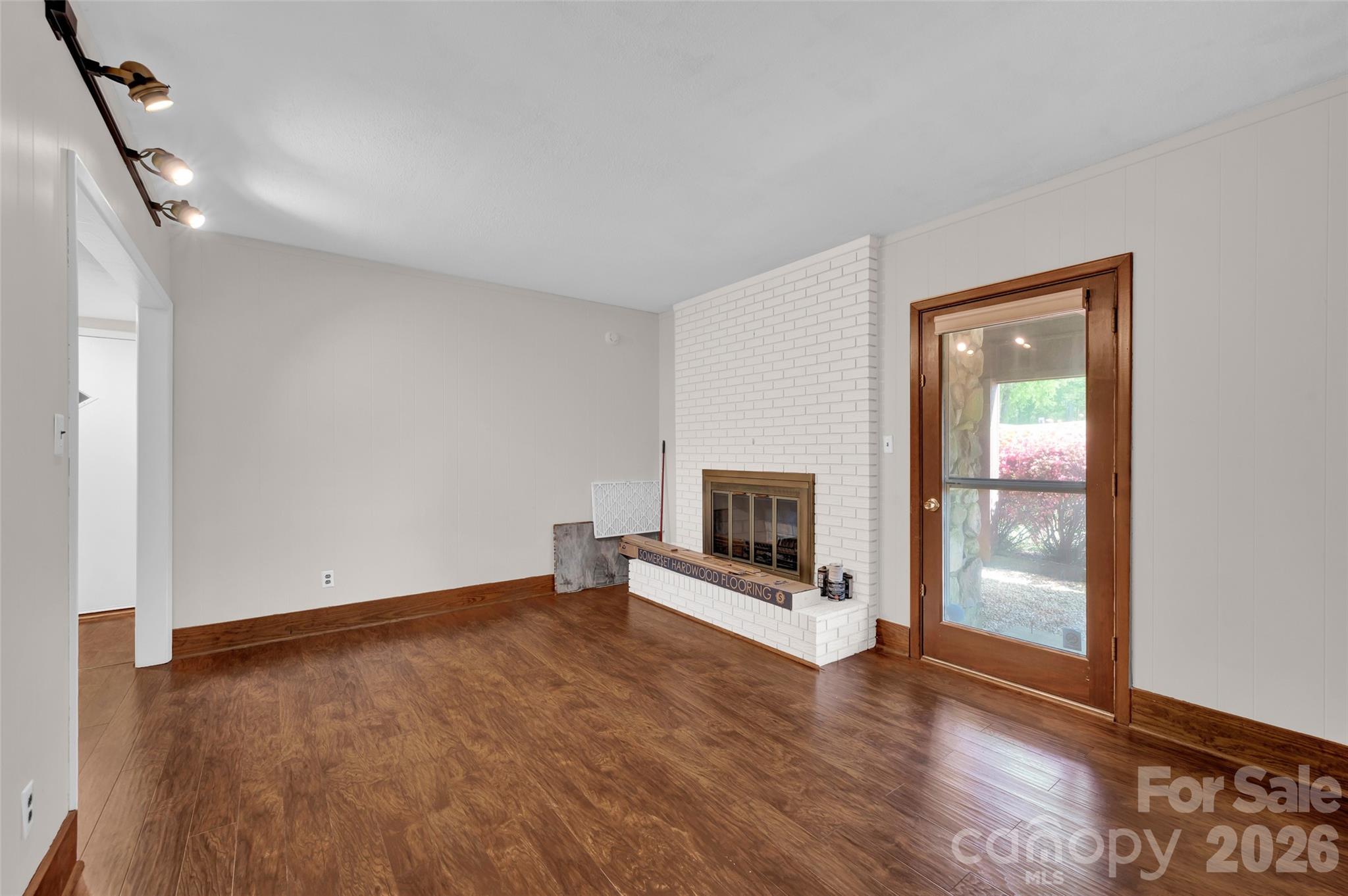 Shannon Acres - Residential