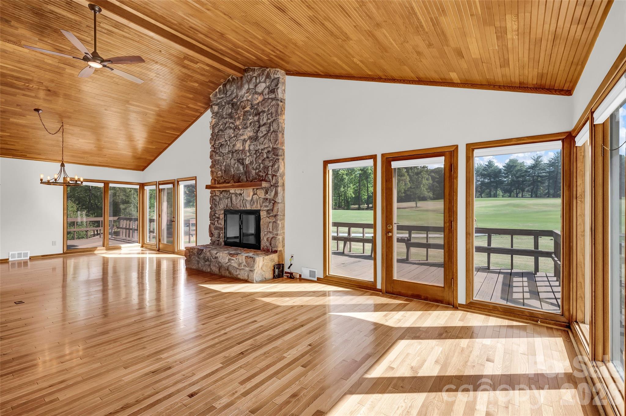 Shannon Acres - Residential