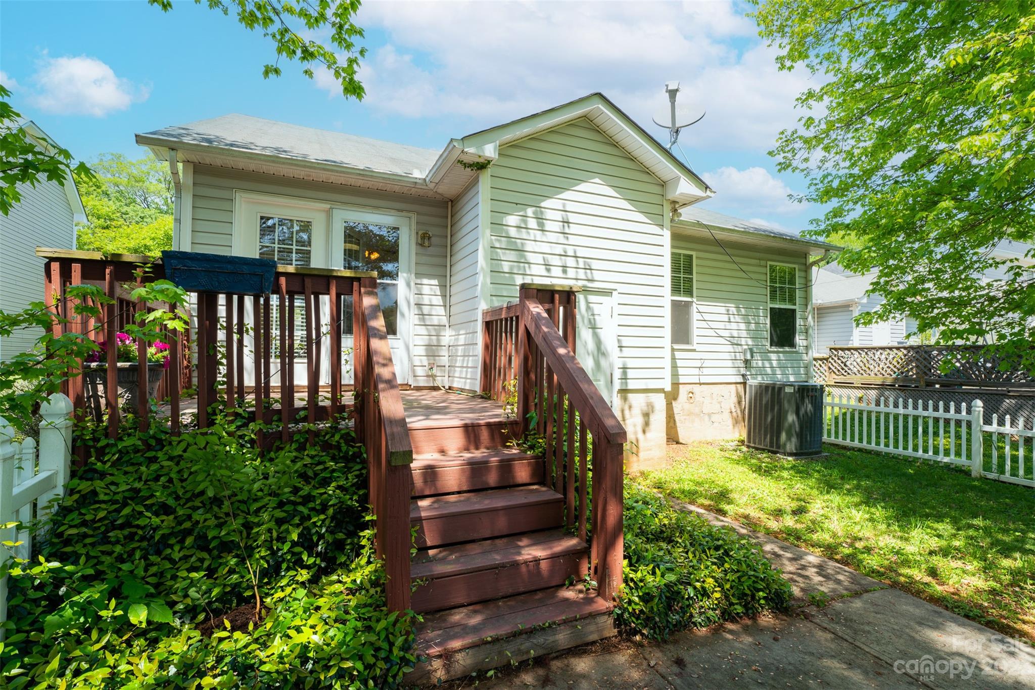 Crestdale Crossing - Residential