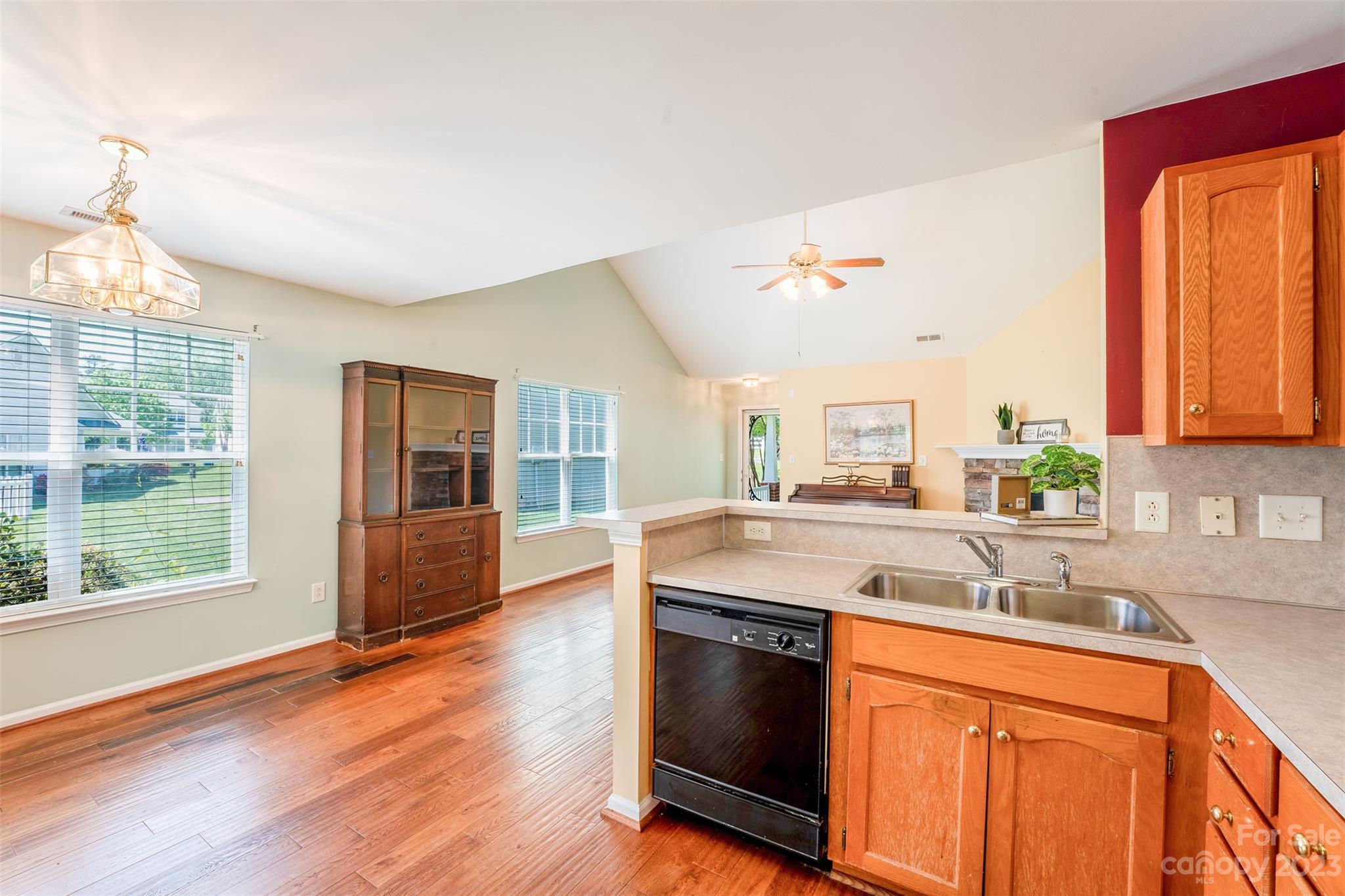 Crestdale Crossing - Residential