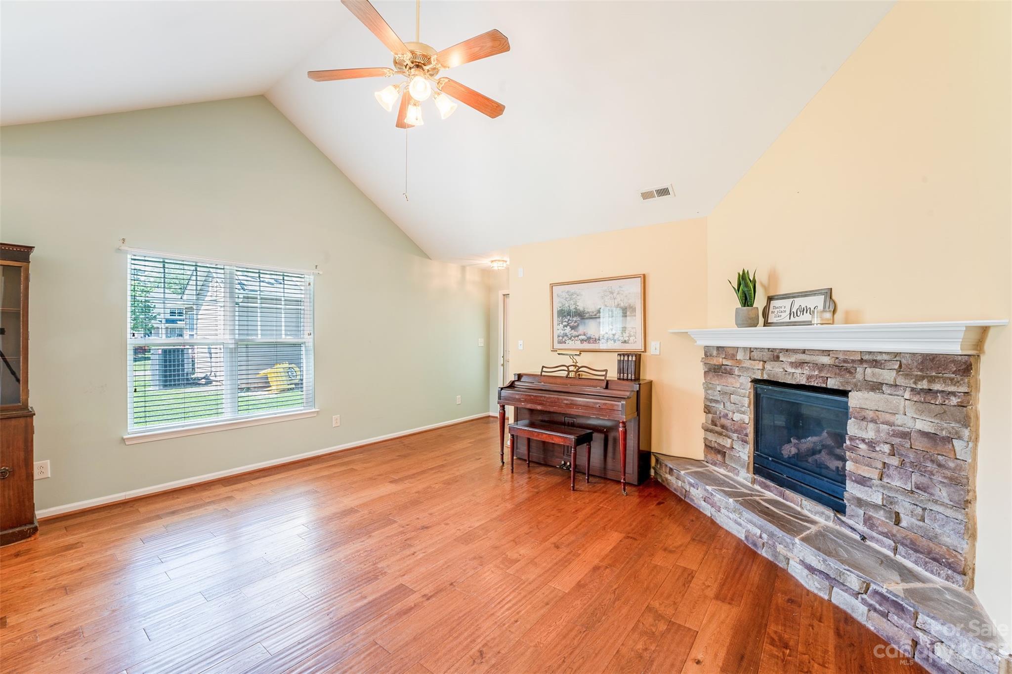 Crestdale Crossing - Residential