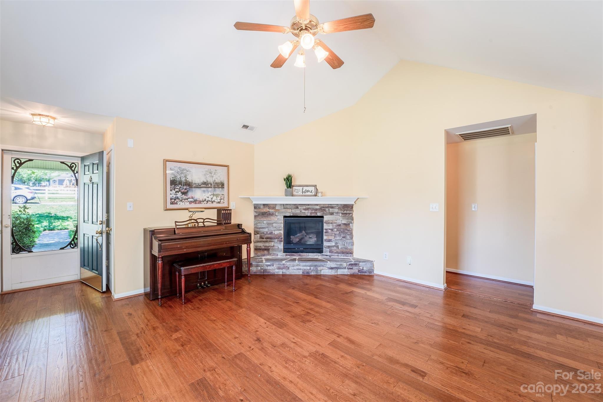 Crestdale Crossing - Residential