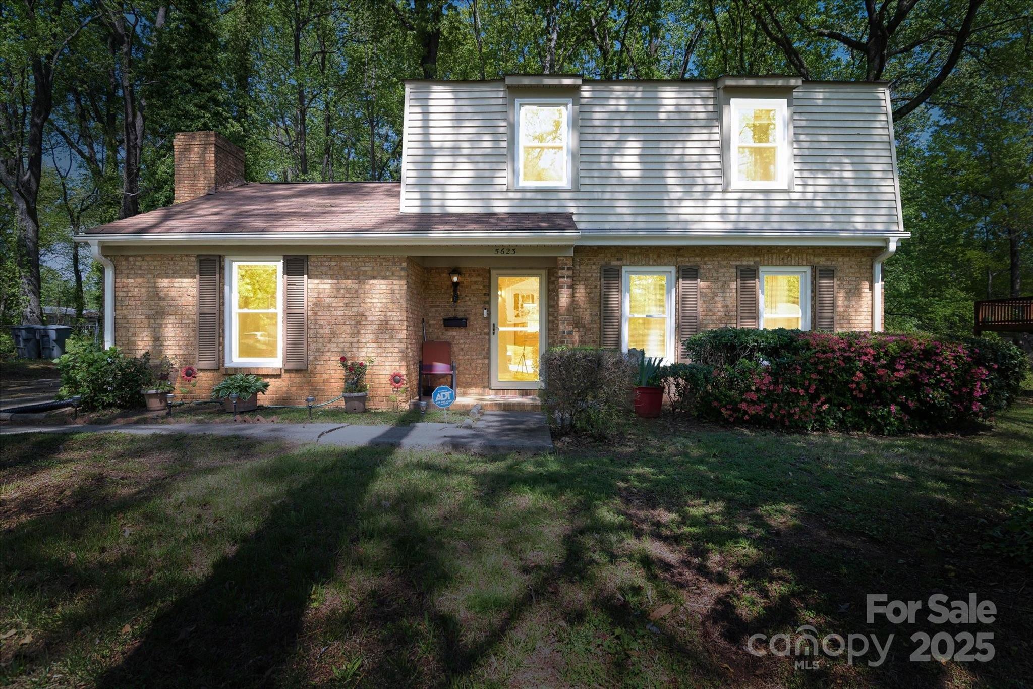 5623 Eastbrook Road