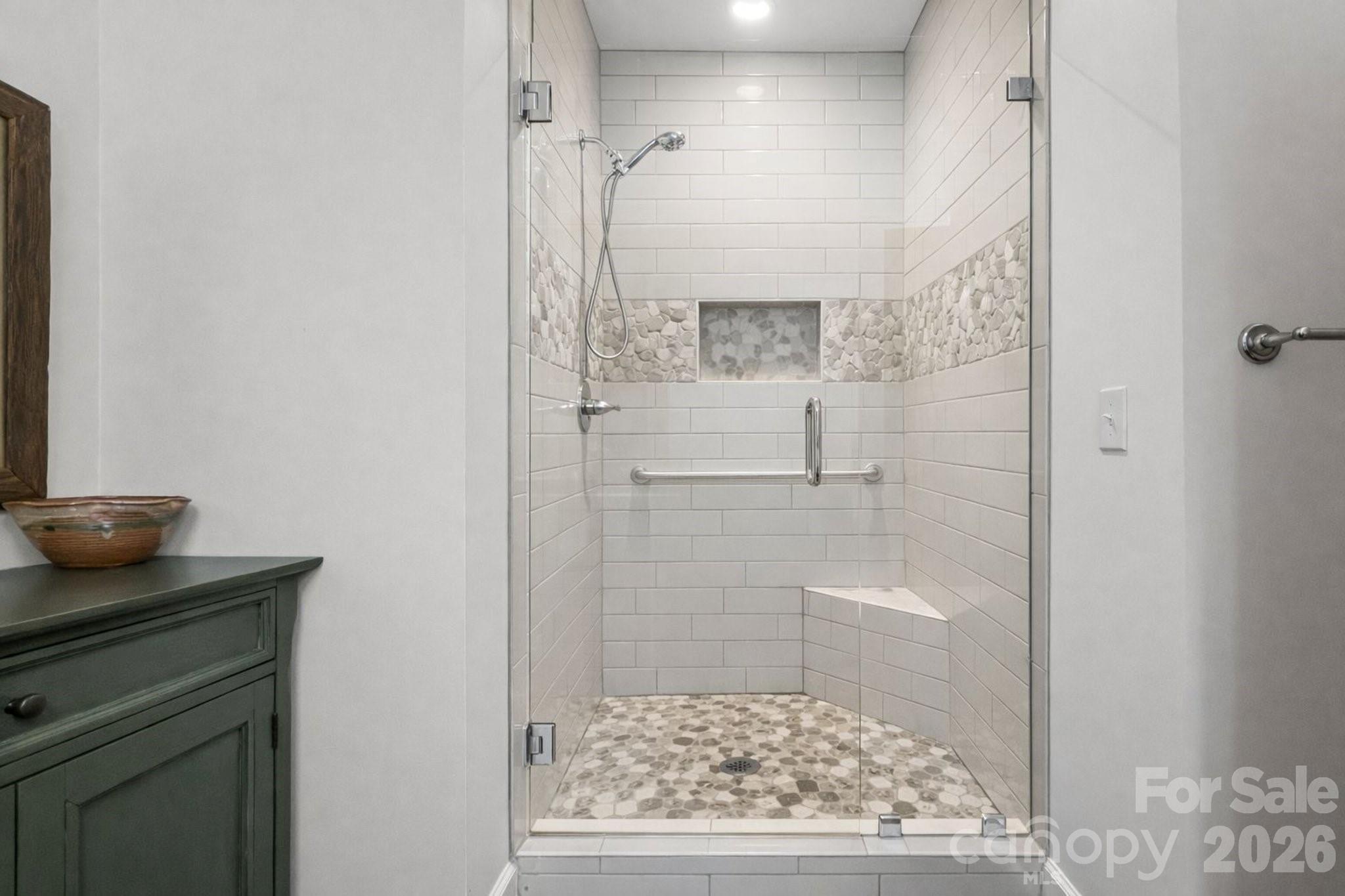 Azalea Glen - Residential