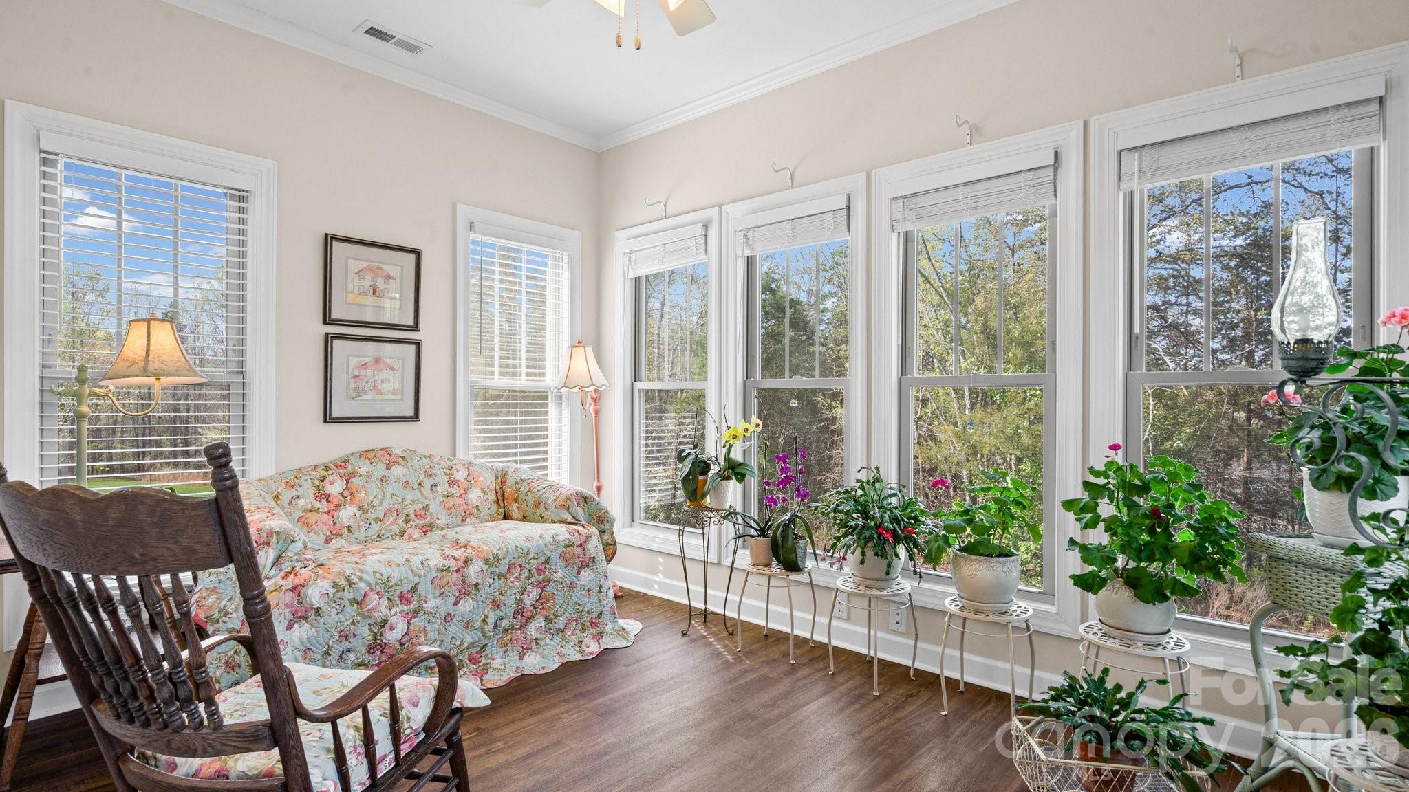 Azalea Glen - Residential