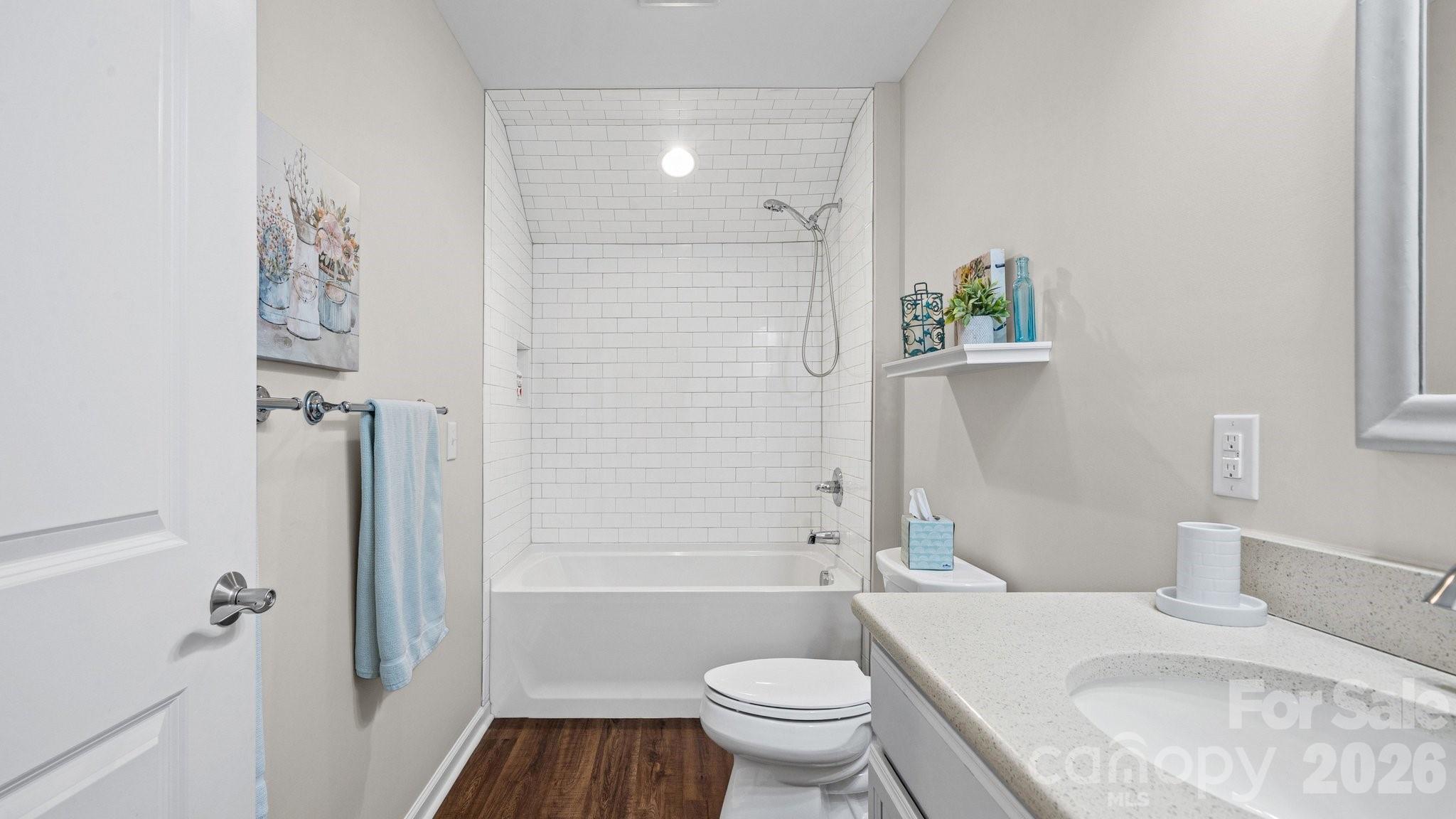 Azalea Glen - Residential